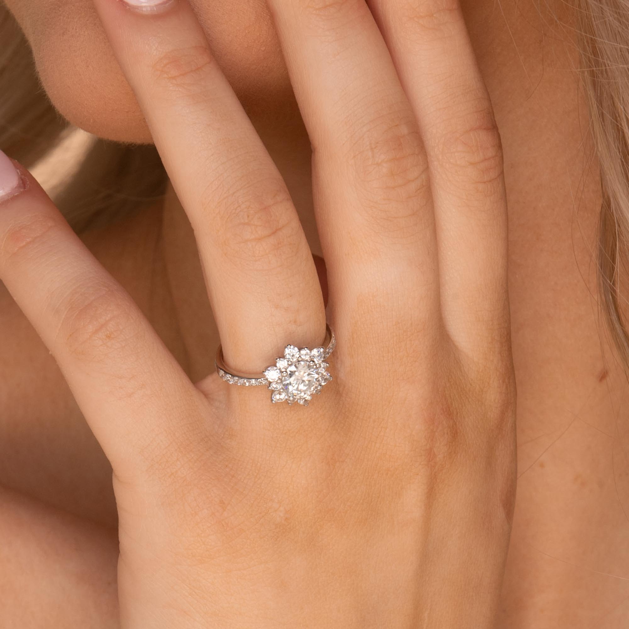 1 ct The Riley Moissanite Diamond Engagement Ring - Camile & Stone