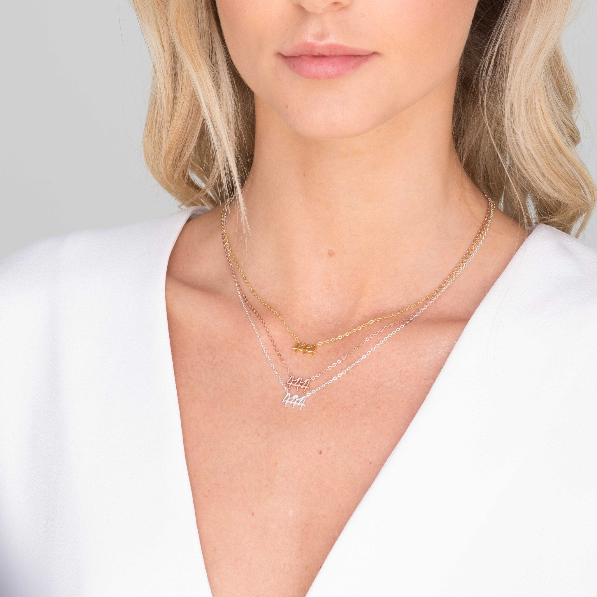 444 Angel Number Pendant Necklace - Camile & Stone