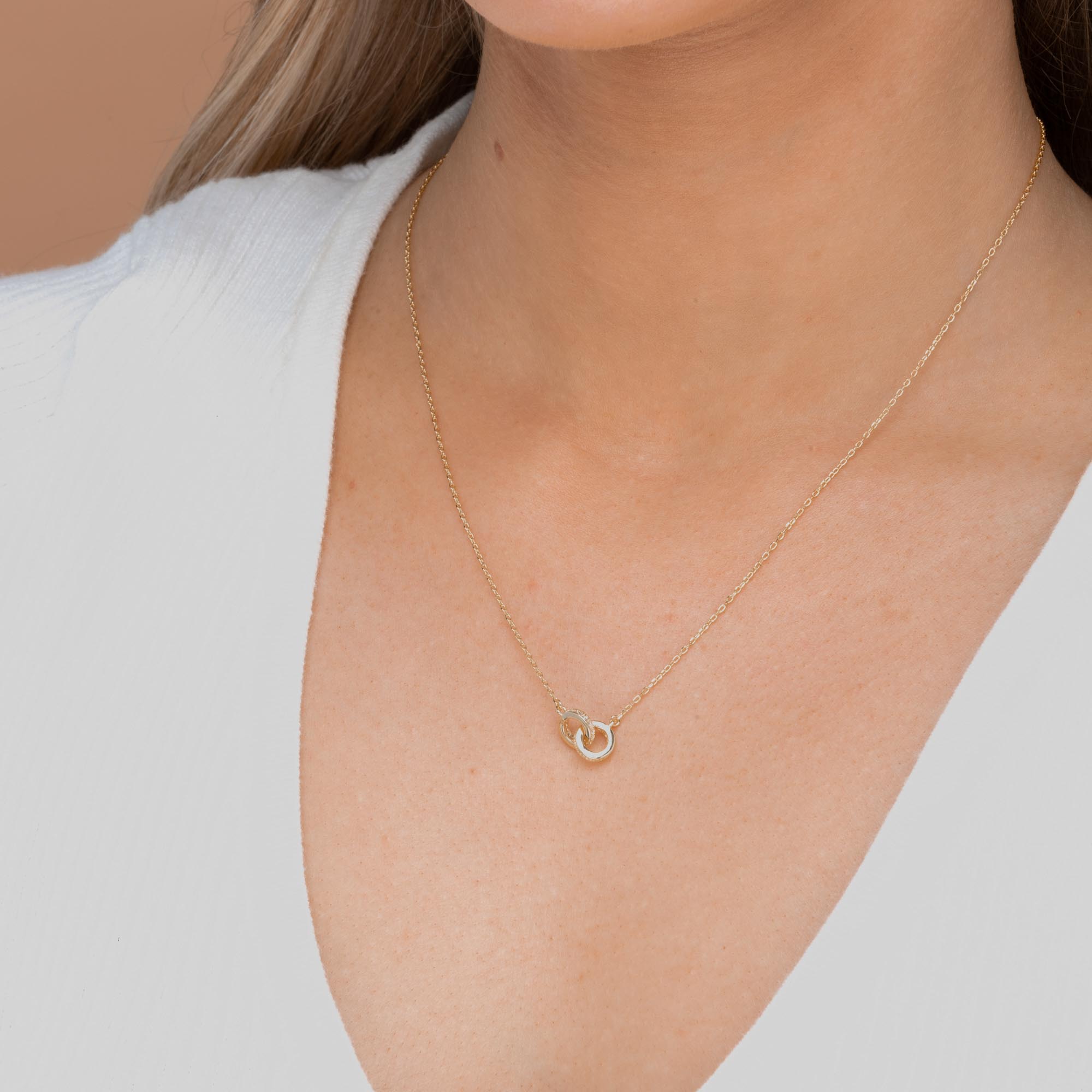 Bond Sapphire Necklace