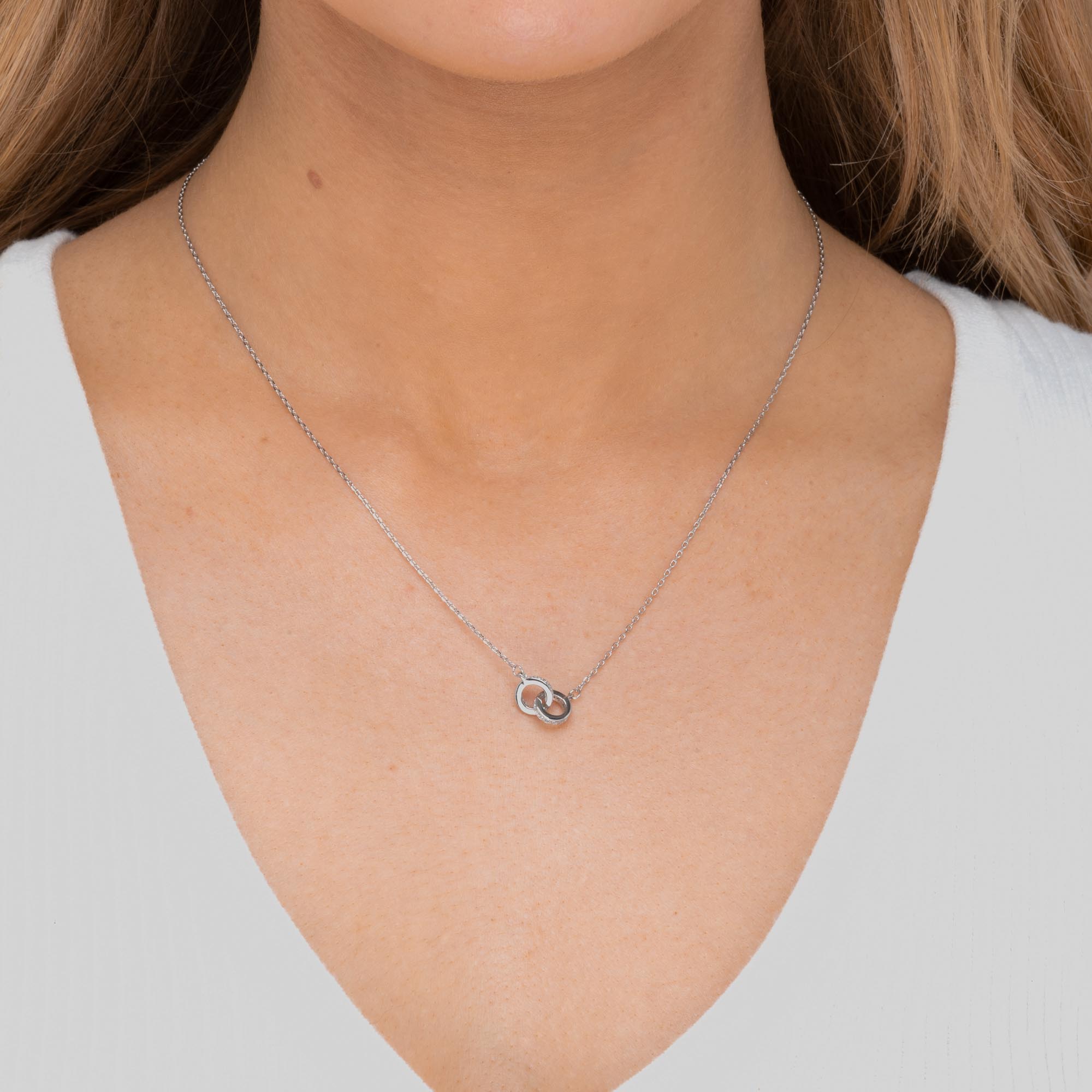 Bond Sapphire Necklace
