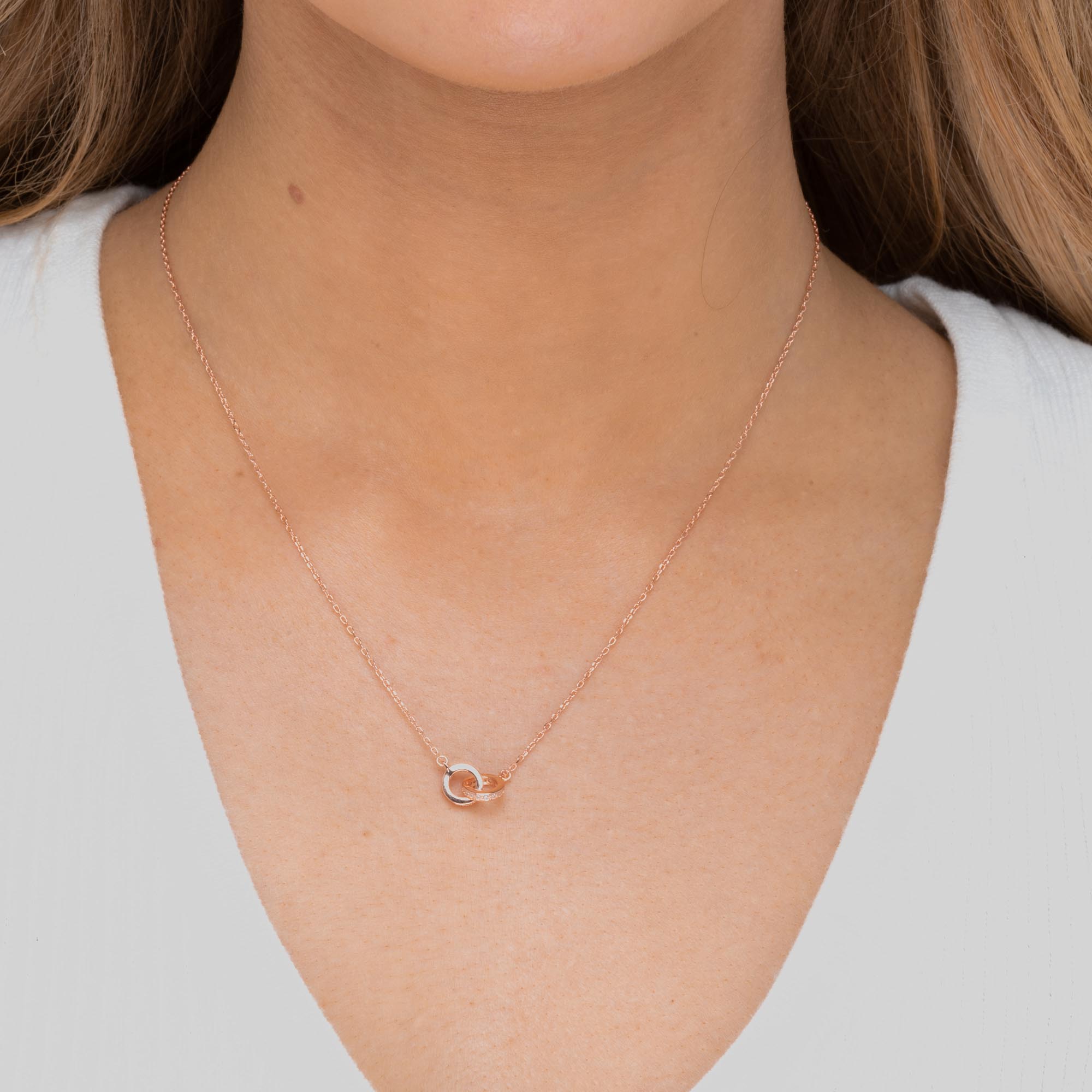 Bond Sapphire Necklace
