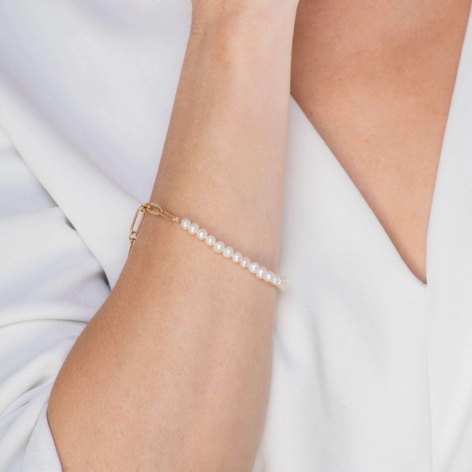 Kelly Paperlink Pearl Bracelet