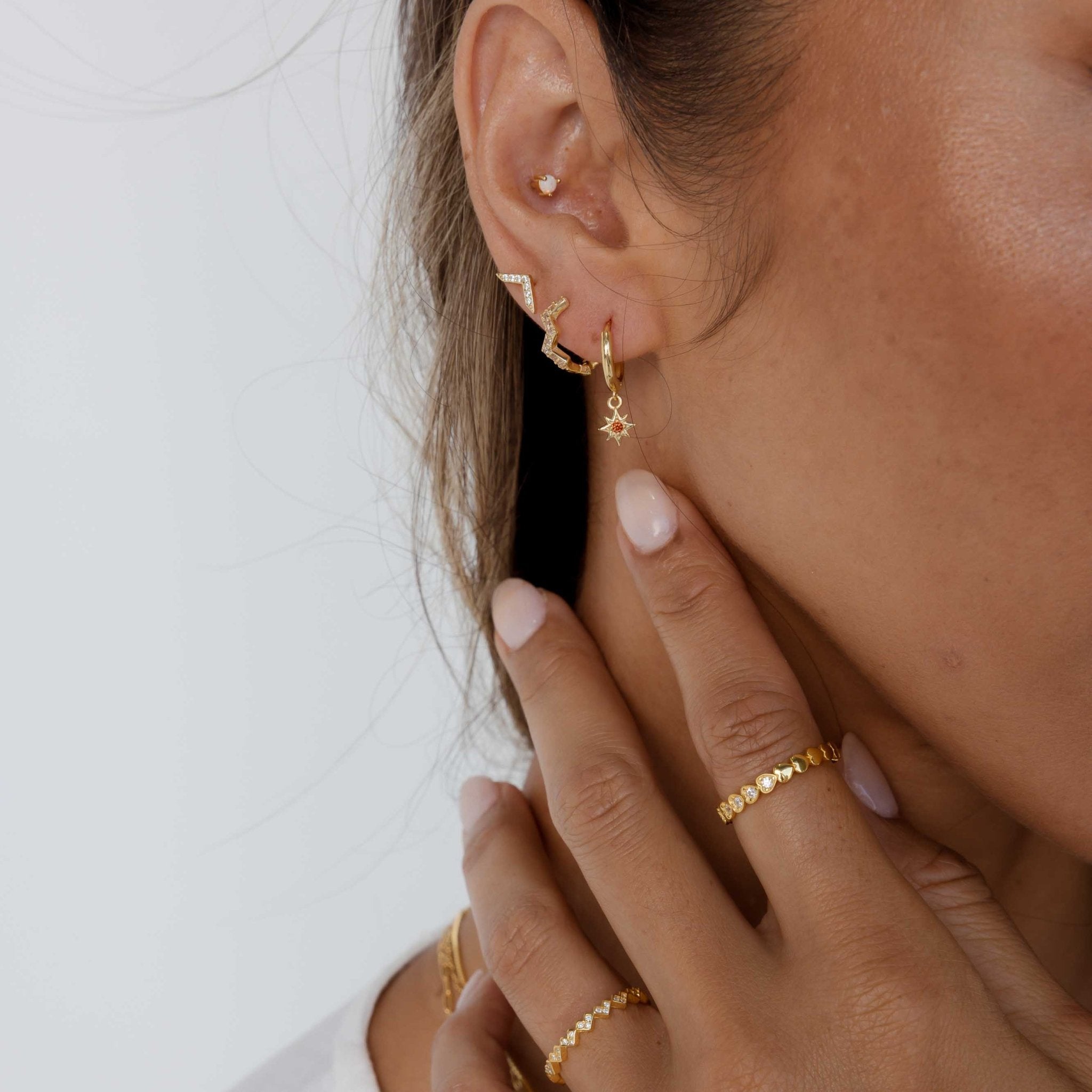 Accelerate Sapphire Stud Earrings - Camile & Stone