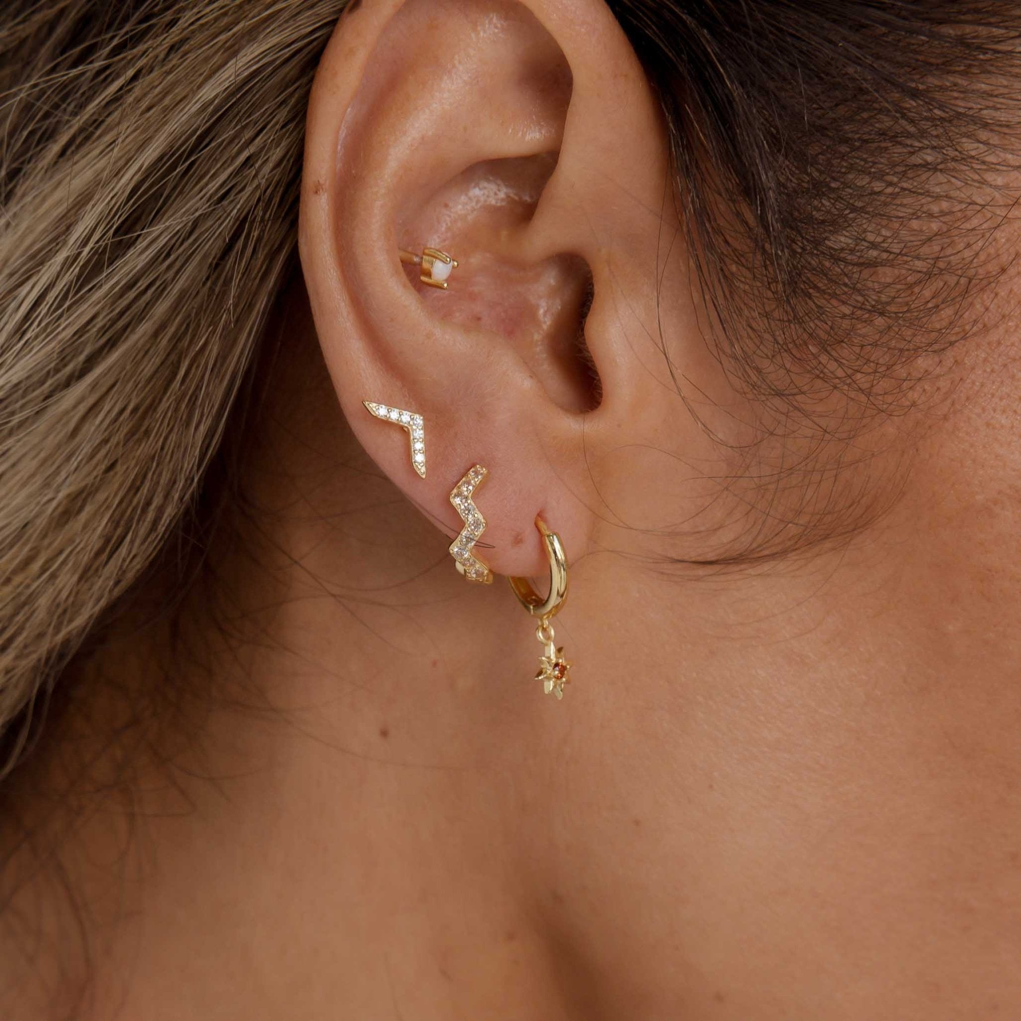 Accelerate Sapphire Stud Earrings - Camile & Stone