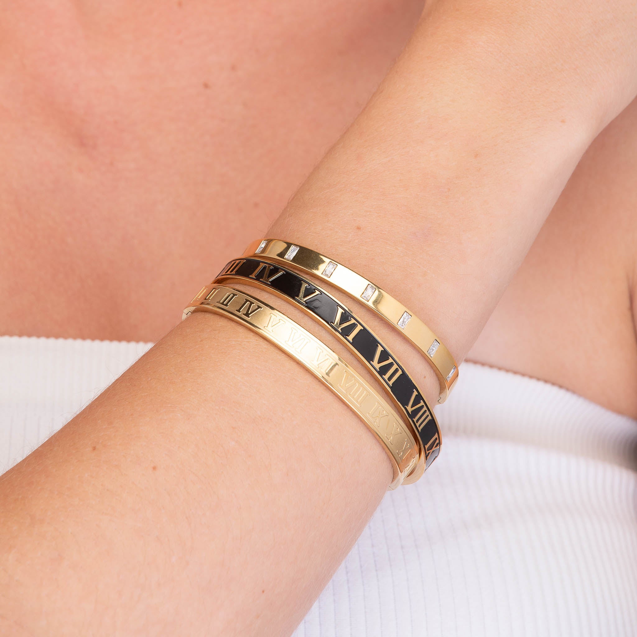 Baguette Hinged Bangle Bracelet - Camile & Stone