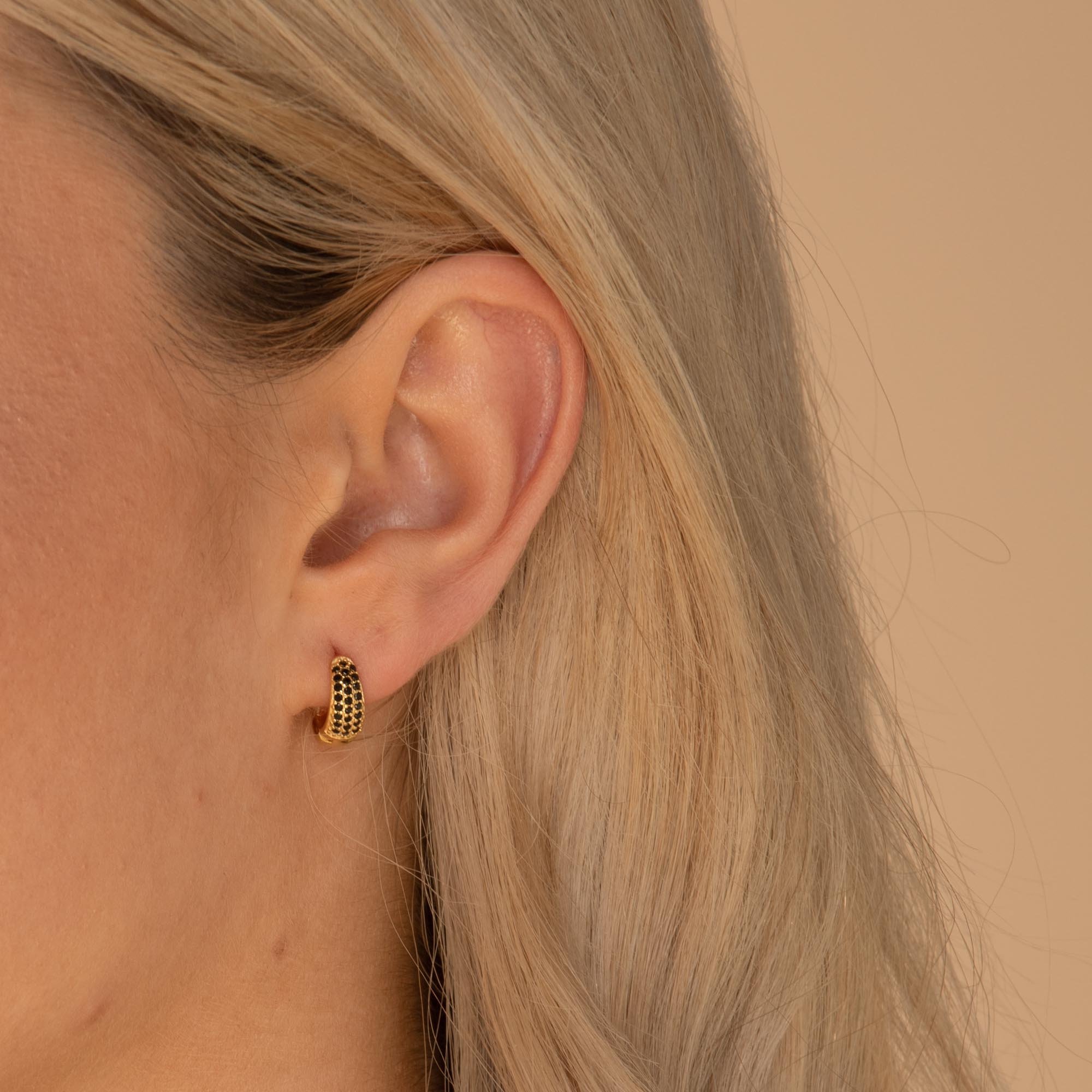 Black Sapphire Thick Dome Huggie Earrings - Camile & Stone