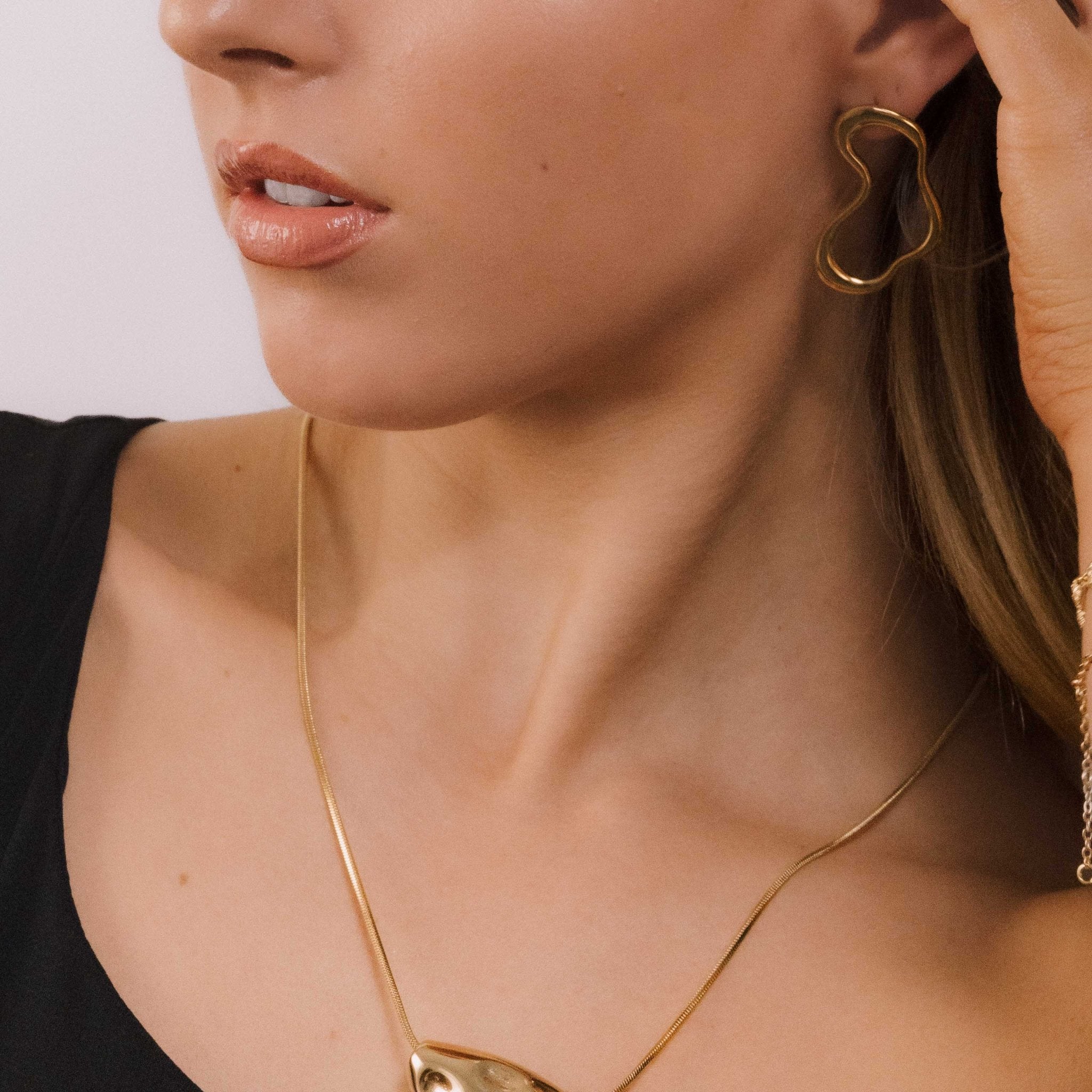 Brooklyn Statement Stud Earrings - Camile & Stone