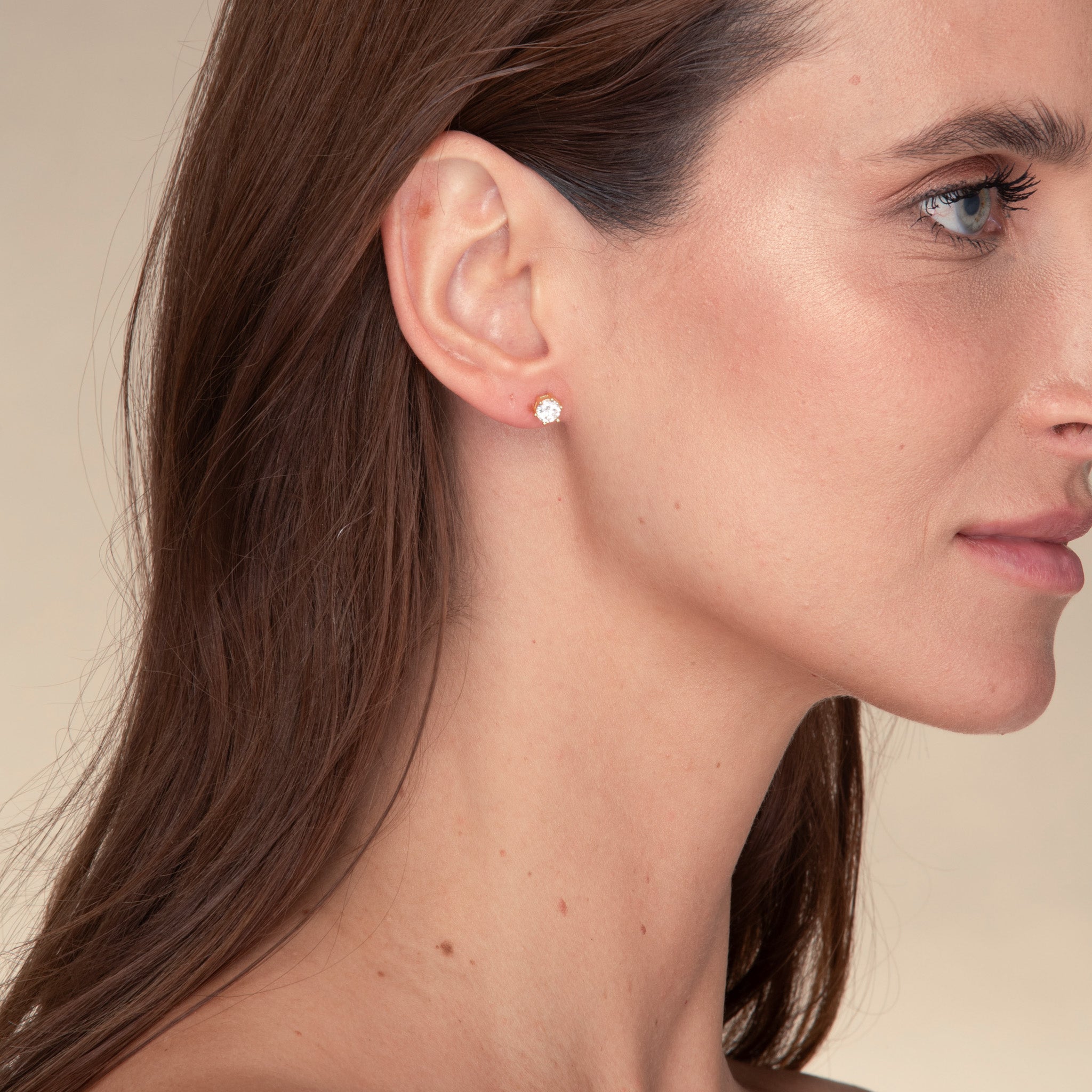 Classic 6 Claw Sapphire Stud Earrings - Camile & Stone