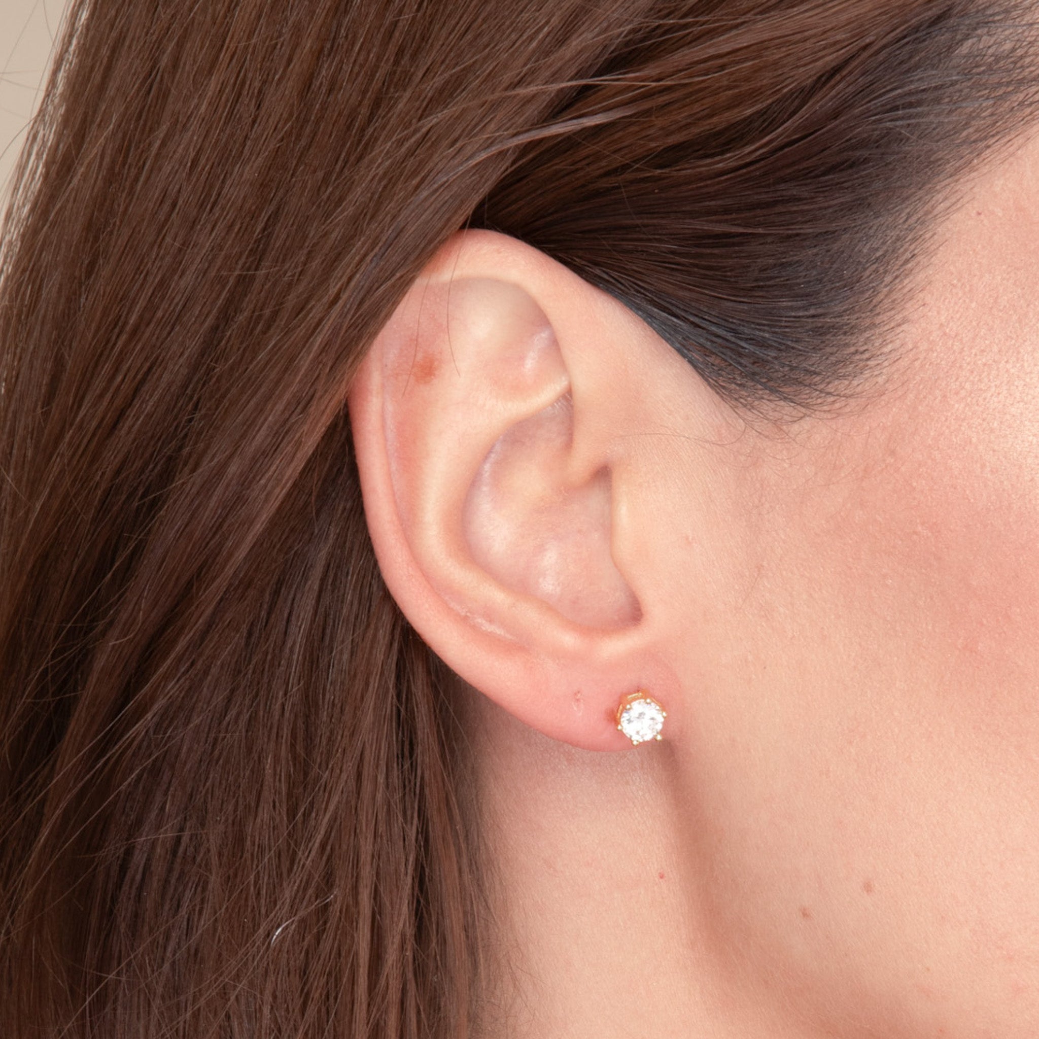 Classic 6 Claw Sapphire Stud Earrings - Camile & Stone