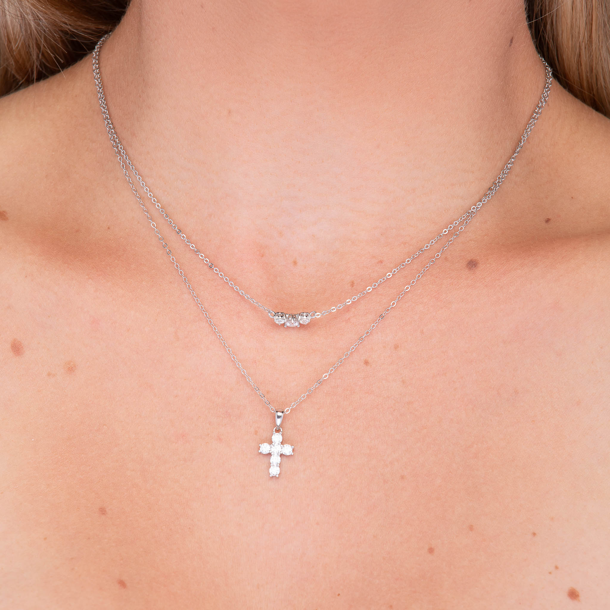 Classic Cross Pendant Moissanite Necklace - Camile & Stone