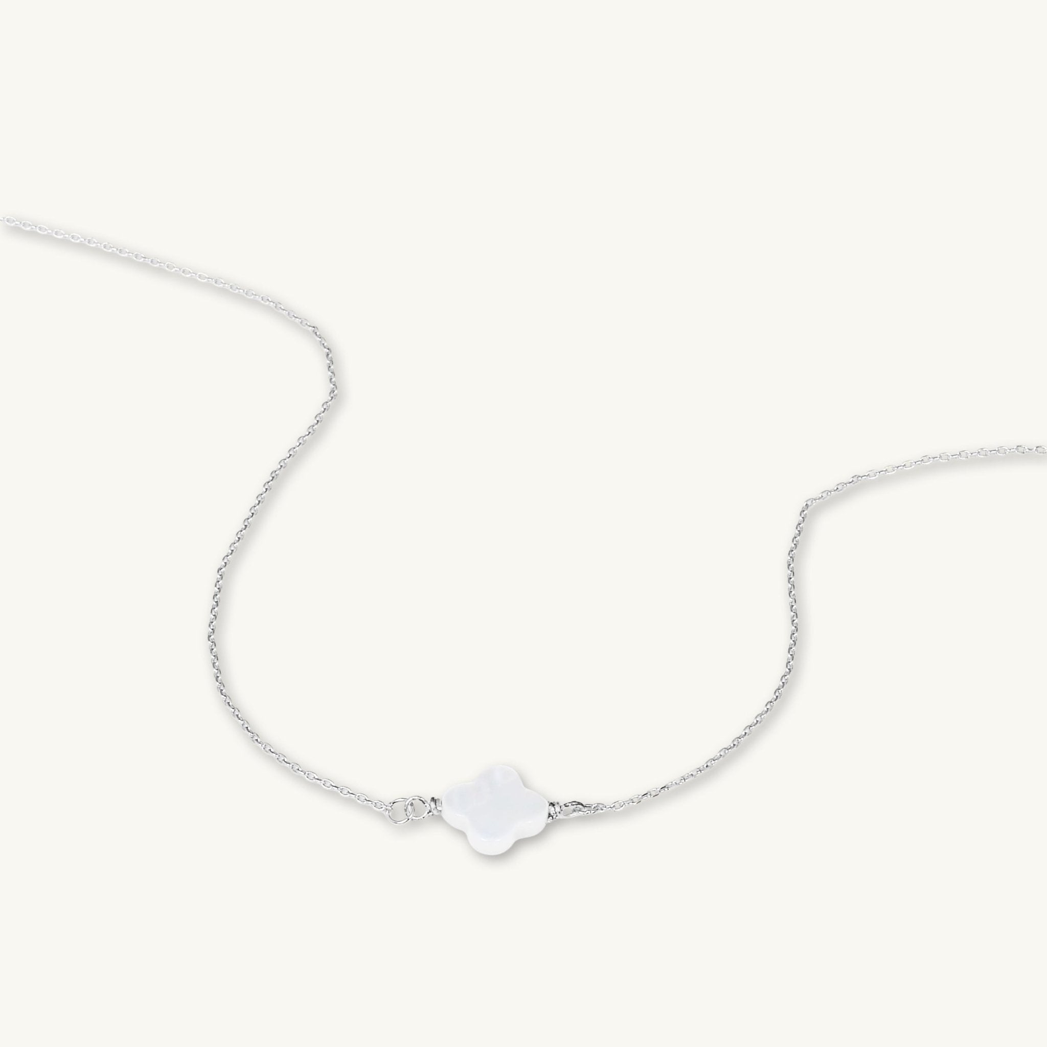 Clover MOP Pendant Necklace - Camile & Stone