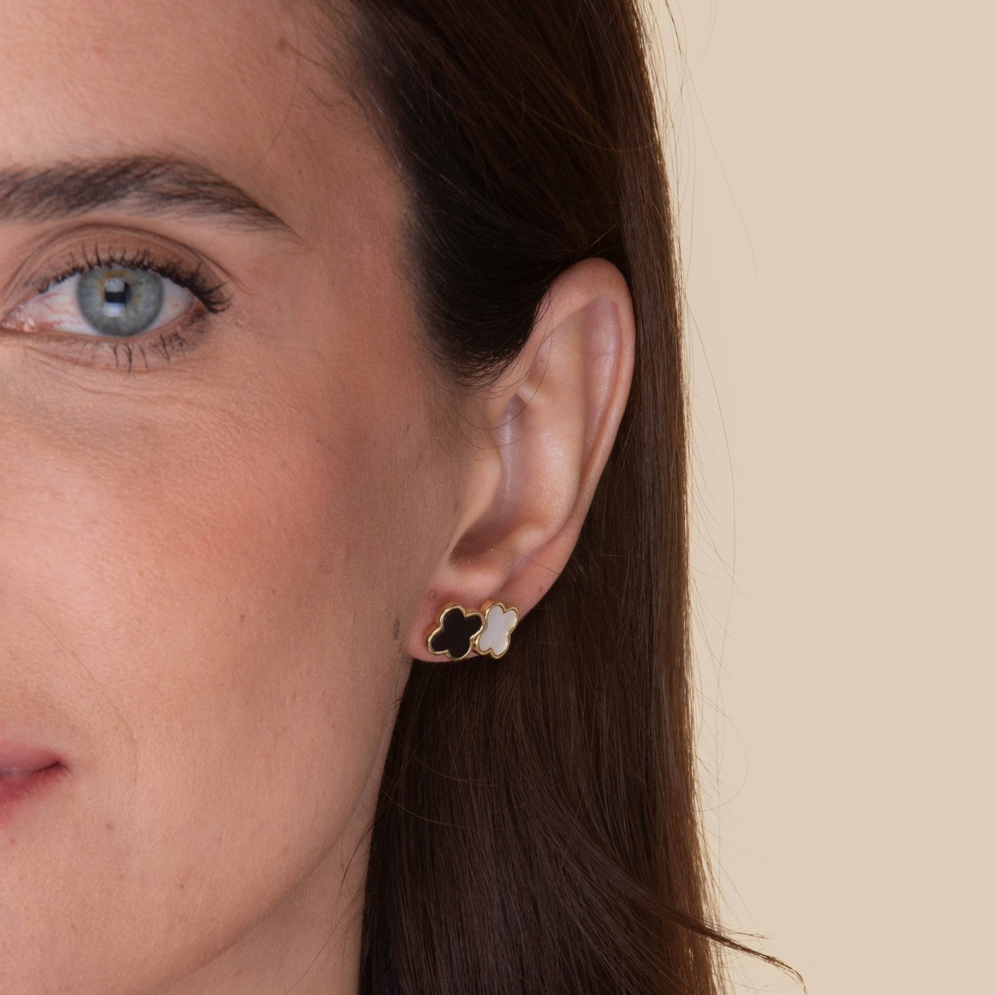 Clover Mother Of Pearl Stud Earrings - Camile & Stone