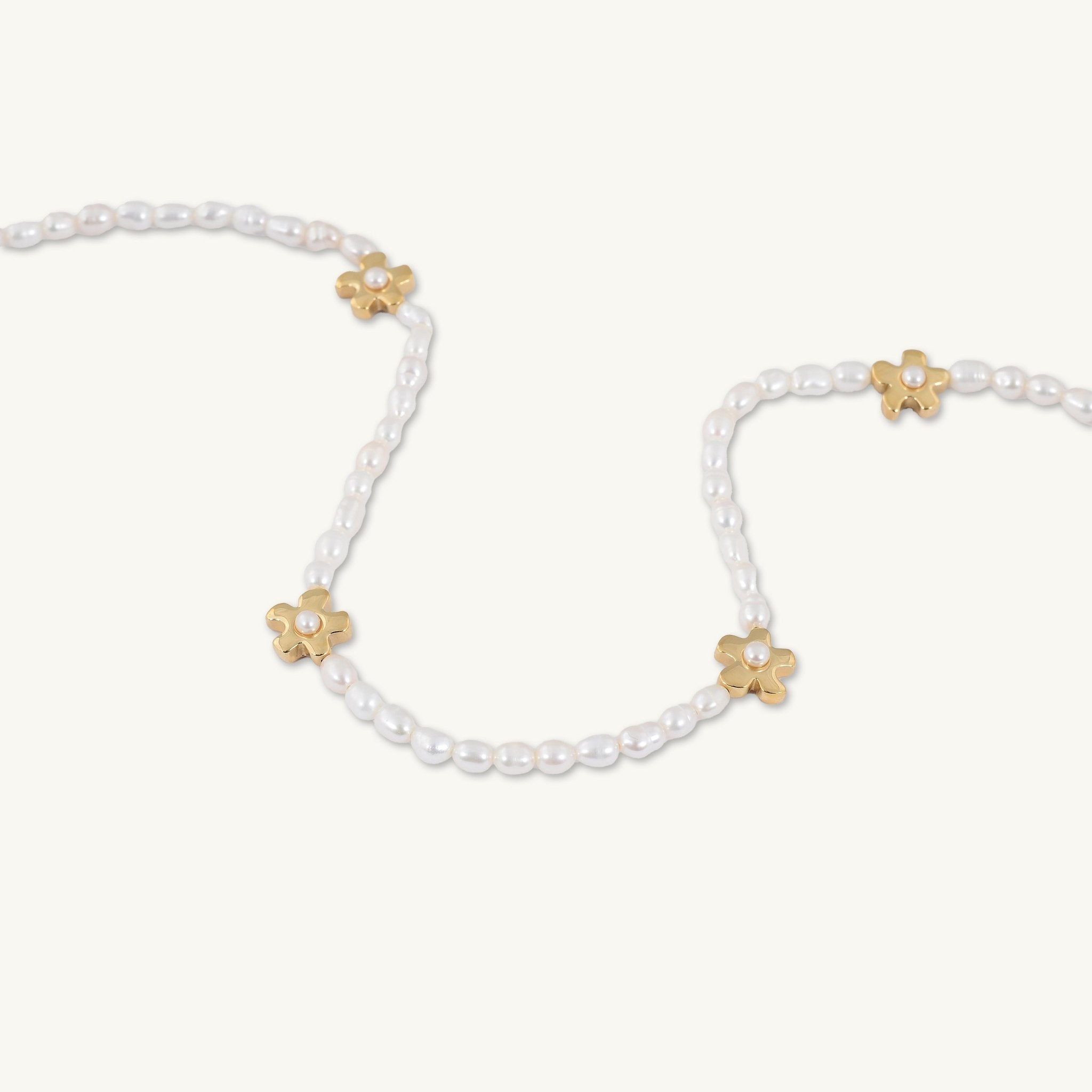 Daisy Freshwater Pearl Necklace - Camile & Stone
