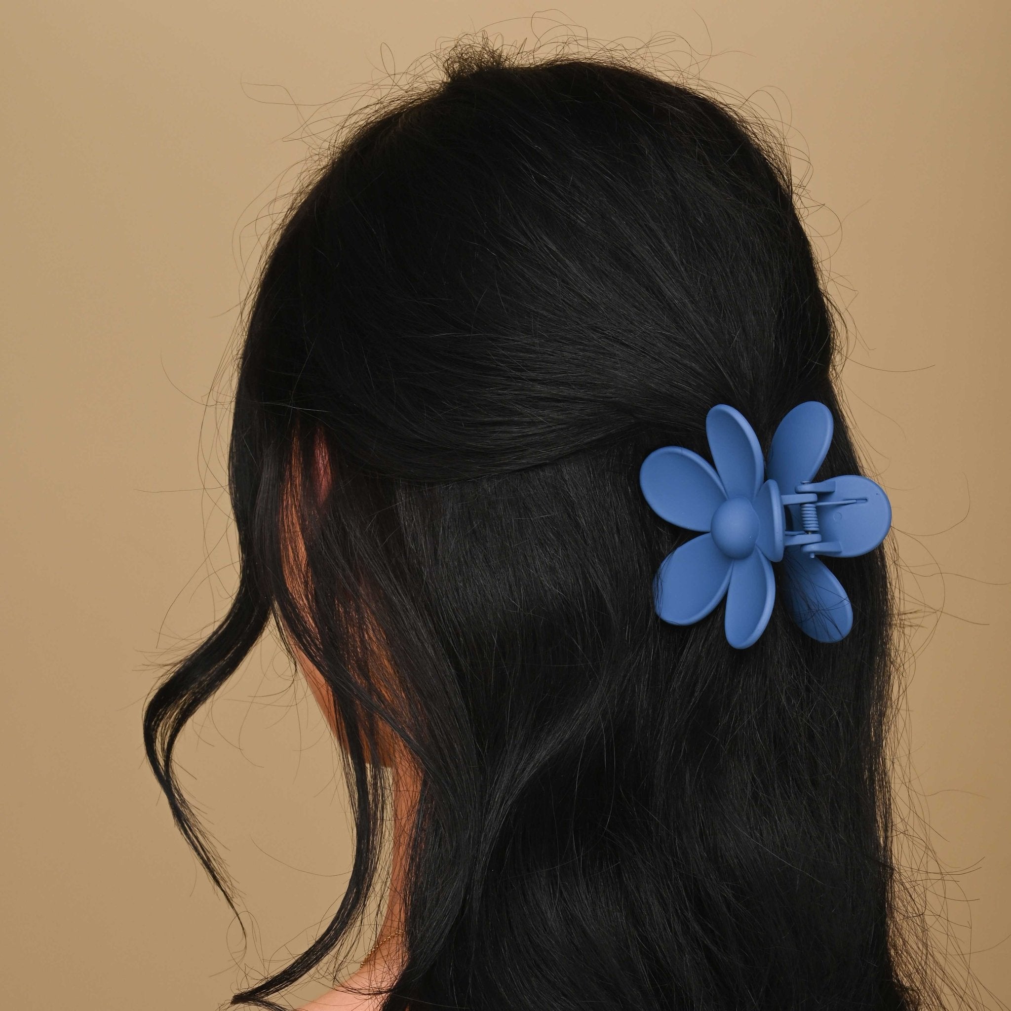 Flower Hawaiian Hair Claw Clip - Camile & Stone