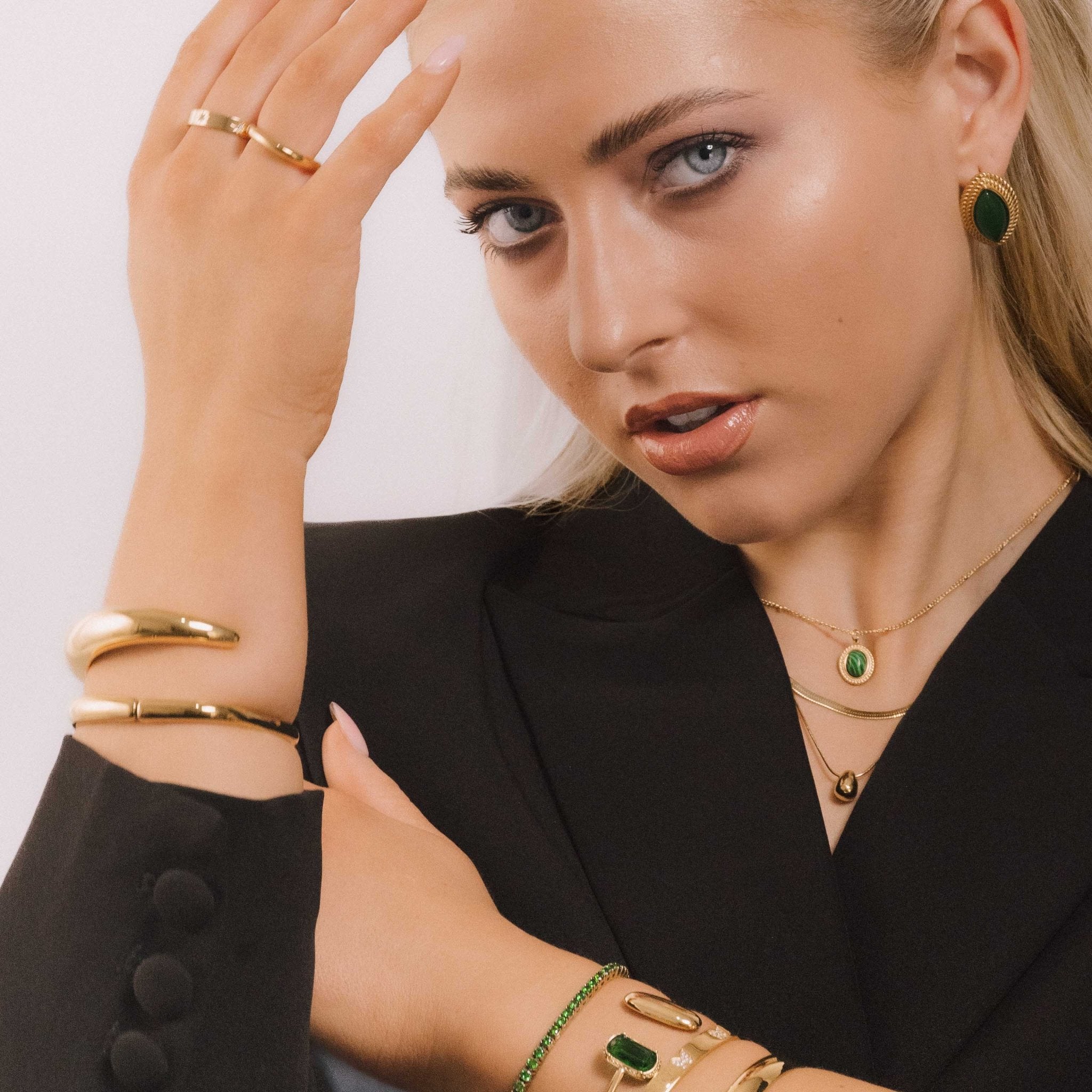 Freya Vintage Emerald Earrings - Camile & Stone