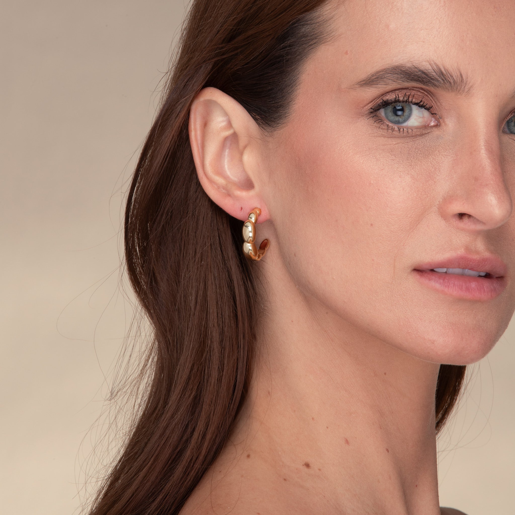 Giselle Dome Hoop Earrings - Camile & Stone