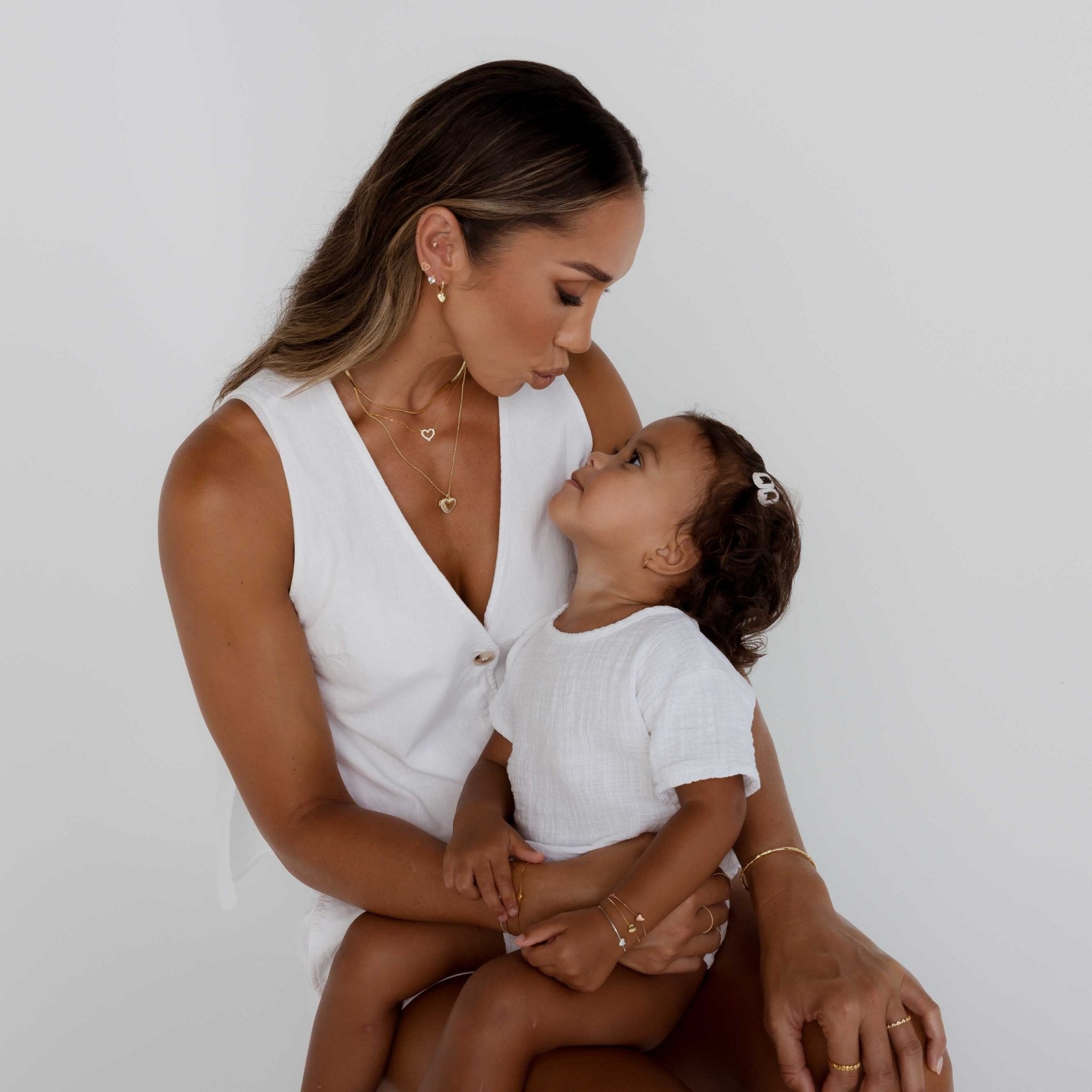 Heart Sapphire Photo Locket Necklace - Camile & Stone