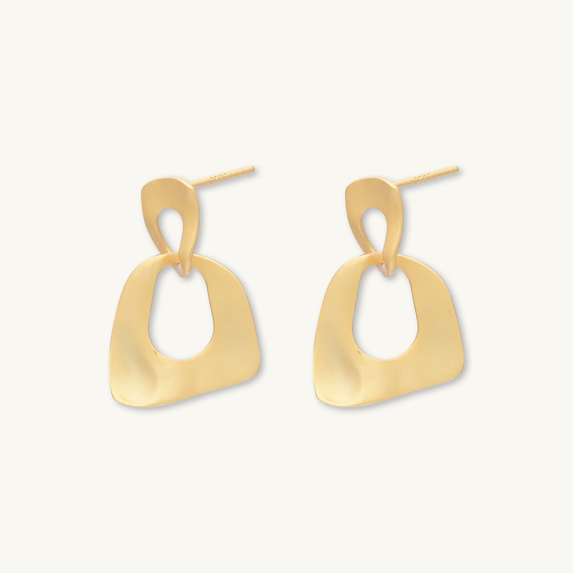 Link Statement Stud Earrings - Camile & Stone