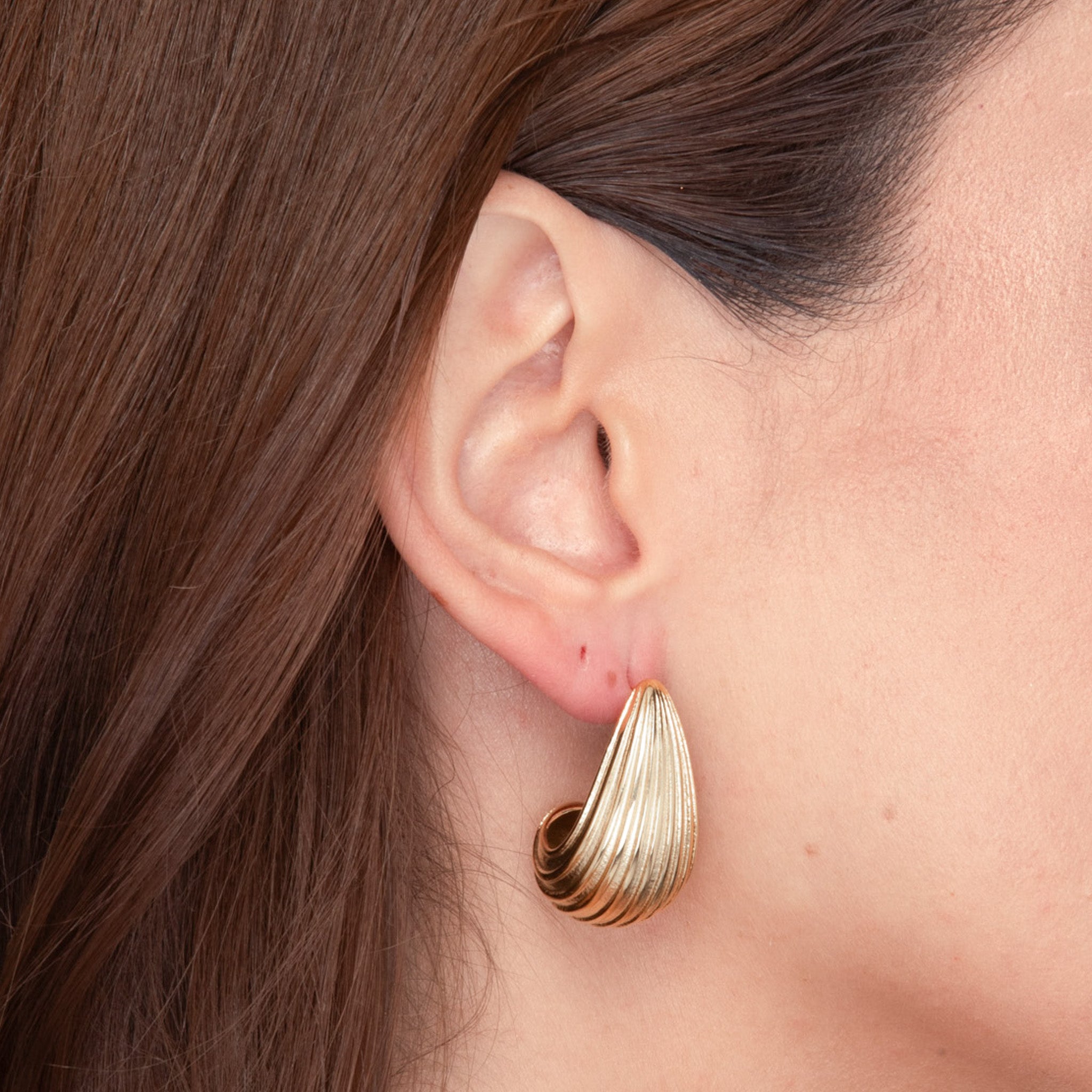 Livia Statement Dome Earrings - Camile & Stone