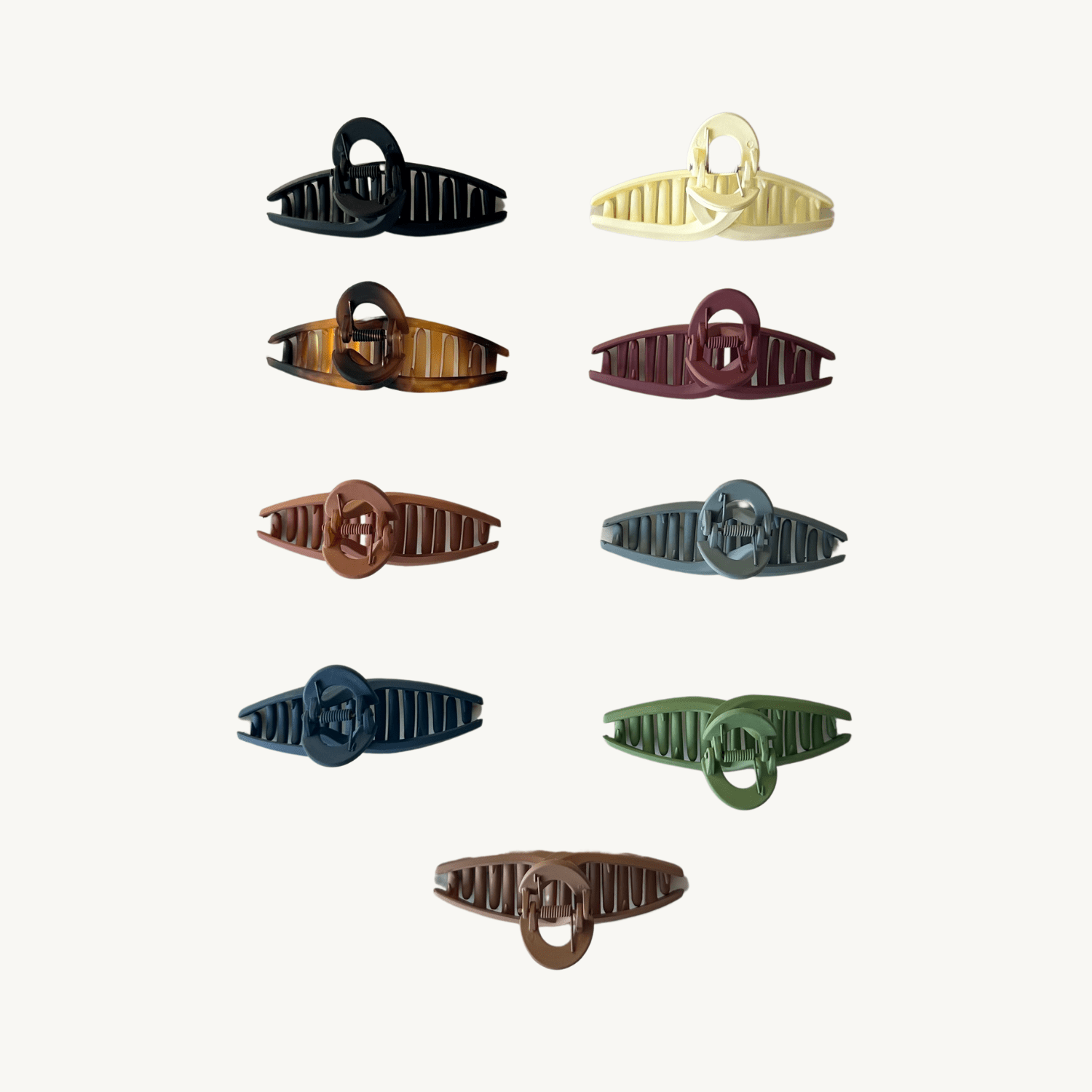 Loop Hair Claw Clip - Camile & Stone