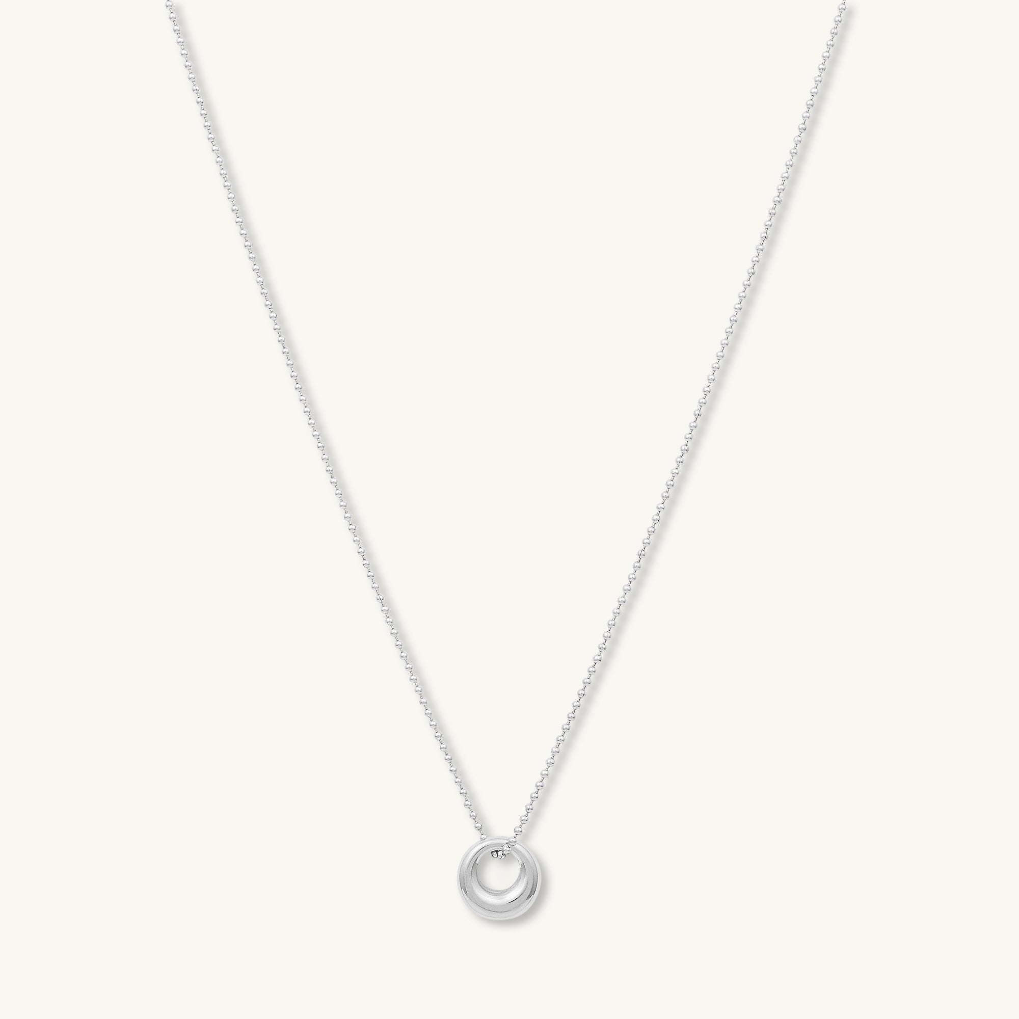 Love Knot Circular Necklace - Camile & Stone