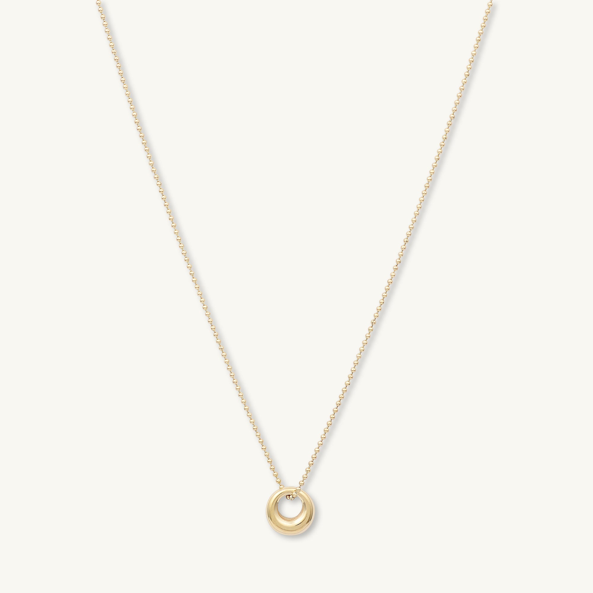 Love Knot Circular Necklace - Camile & Stone