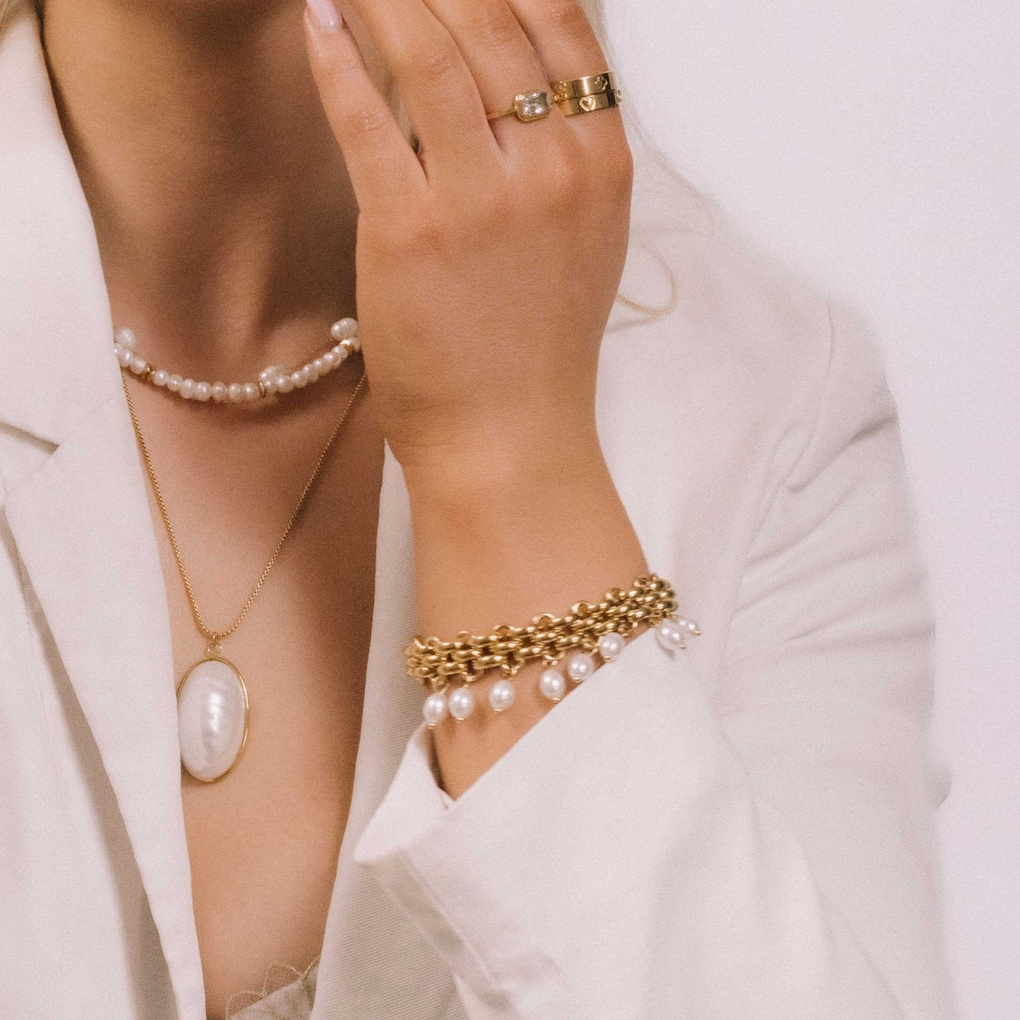 Nara Pearl Chunky Statement Bracelet - Camile & Stone