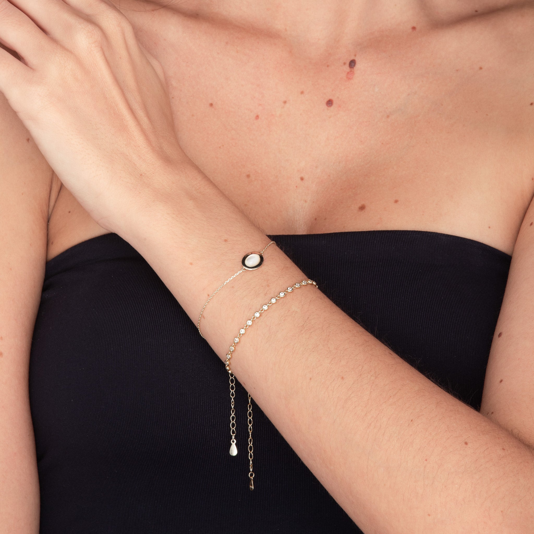 Oval Moonstone Chain Bracelet - Camile & Stone