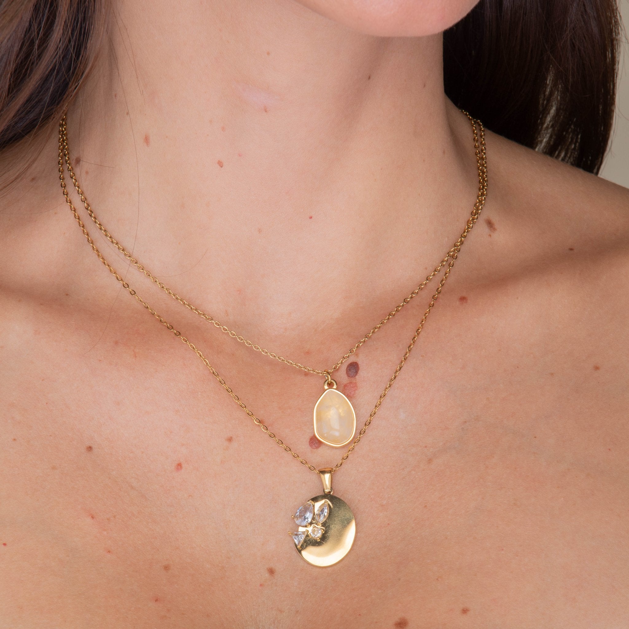 Oval Sapphire Cluster Pendant Necklace - Camile & Stone