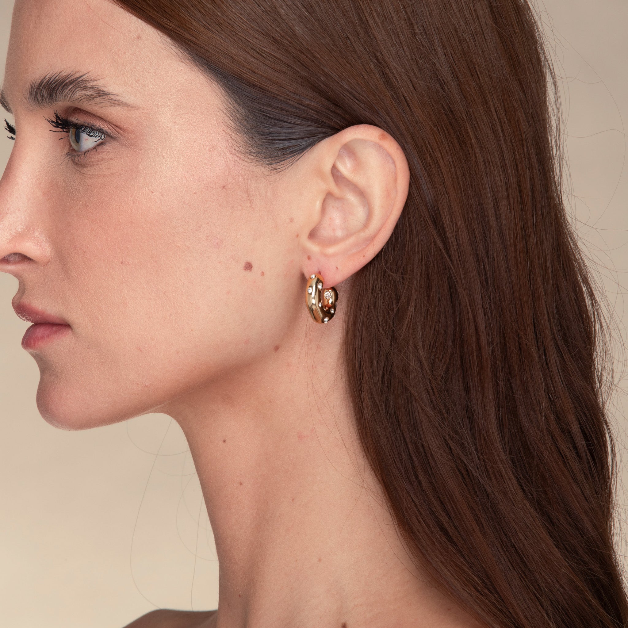 Quinn Zirconia Huggie Earrings - Camile & Stone