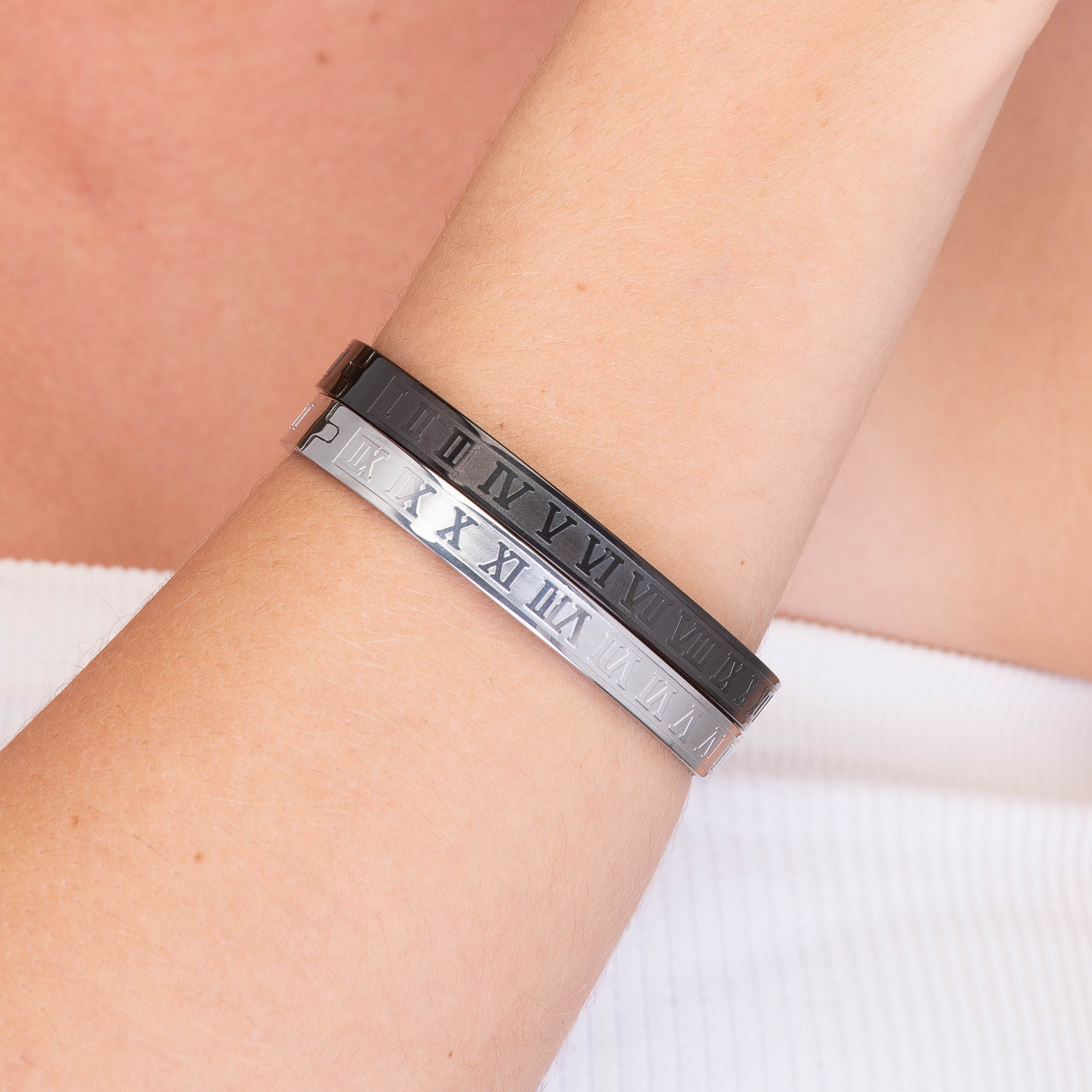 Roman Numerals Bangle Bracelet - Camile & Stone