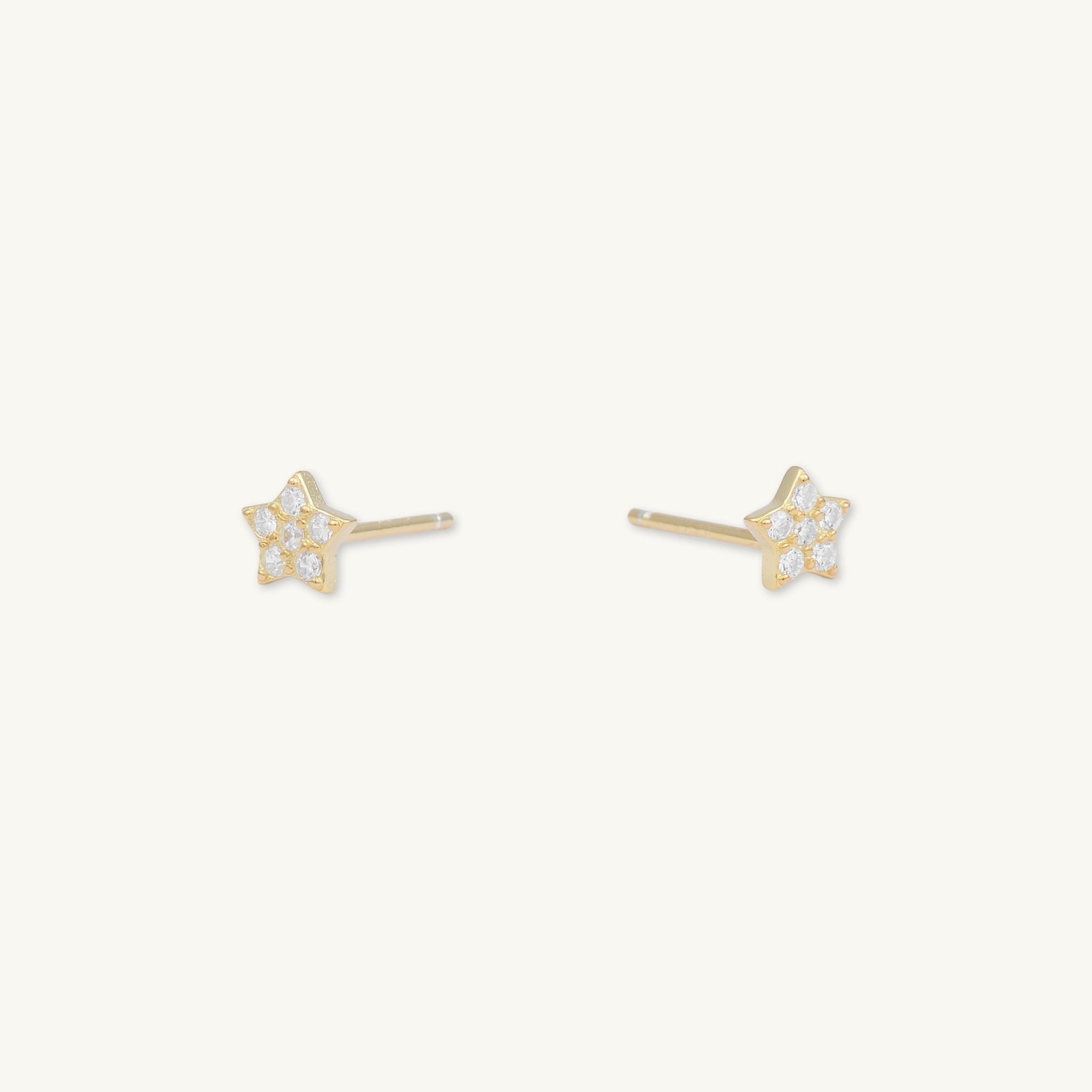 Star Sapphire Stud Earrings - Camile & Stone