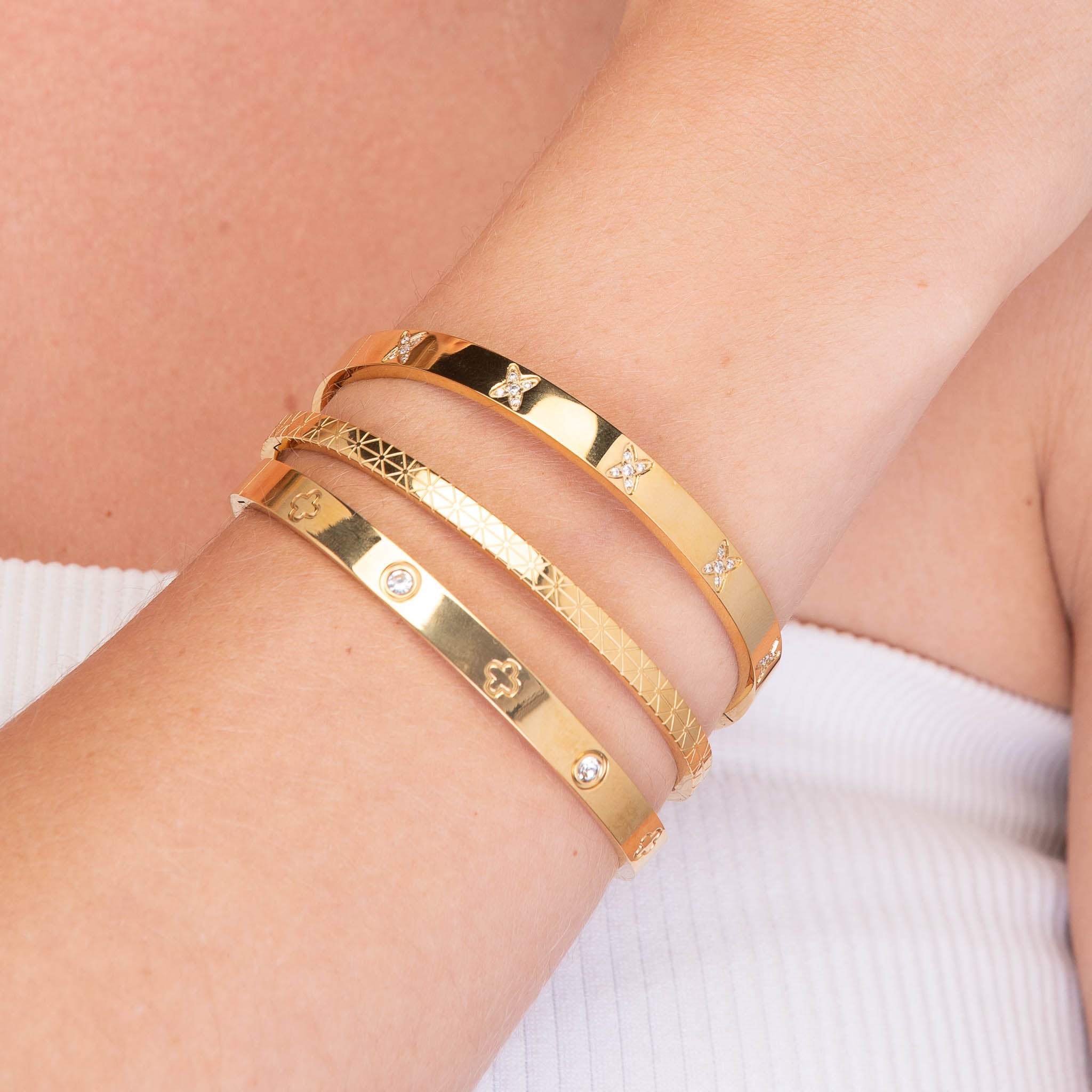 Starburst Geometric Hinged Bangle Bracelet - Camile & Stone