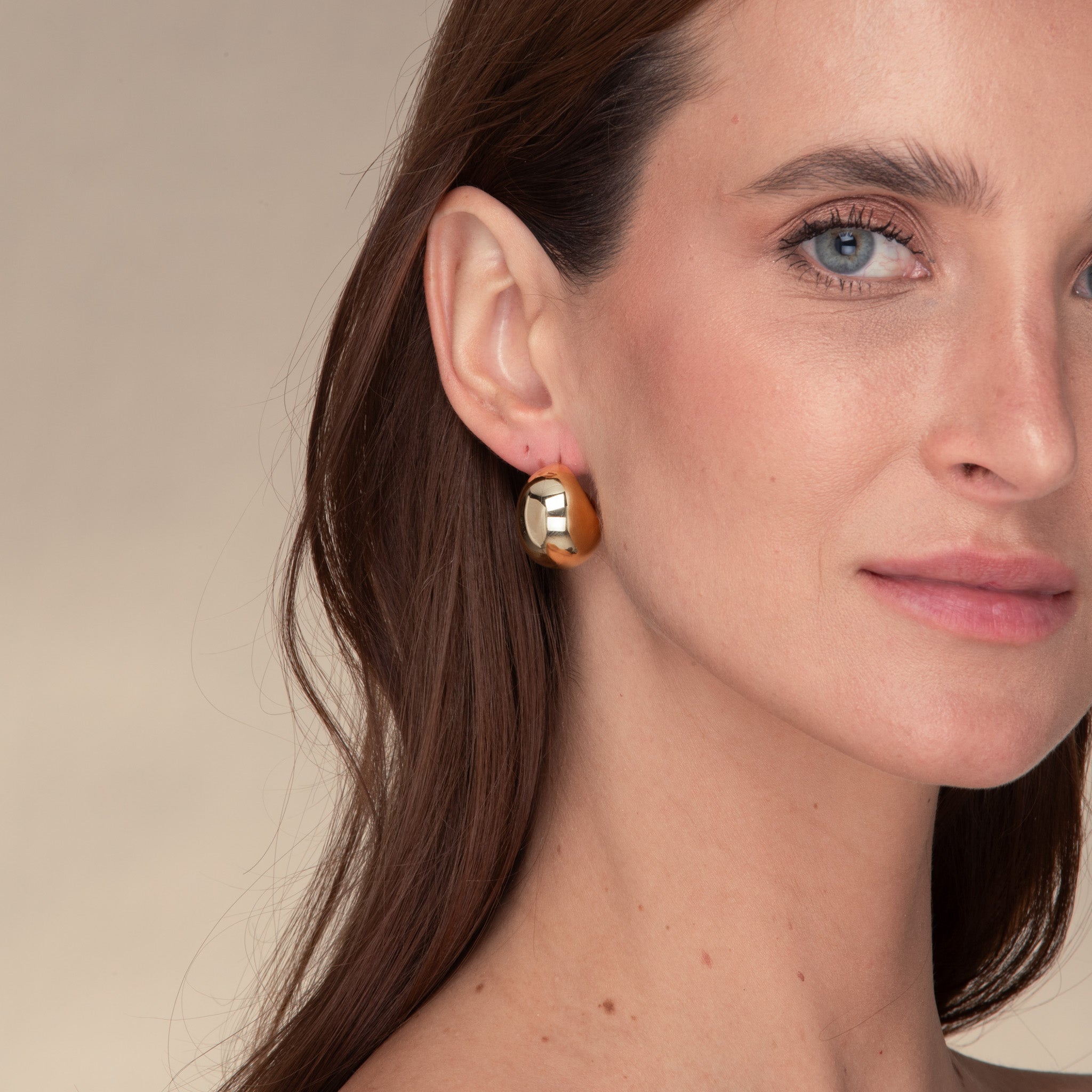Tessa Dome Statement Earrings - Camile & Stone