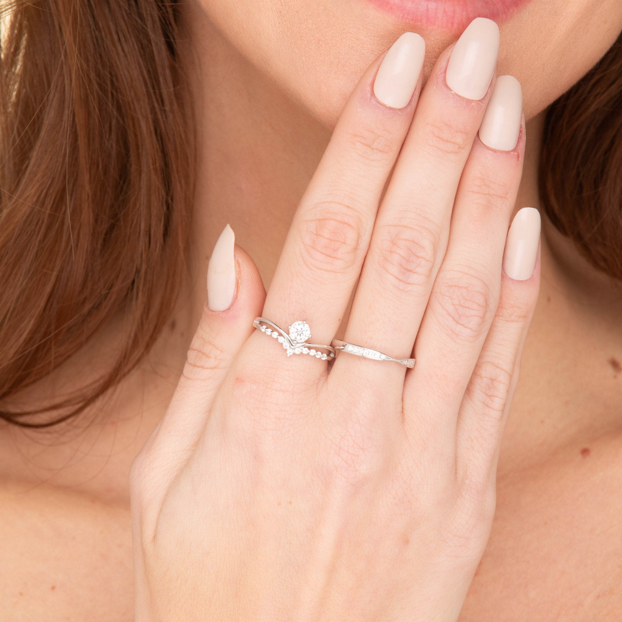 The June Emerald Moissanite Diamond Engagement Ring - Camile & Stone