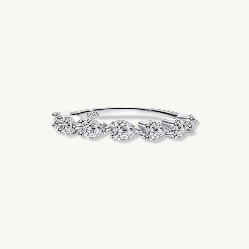 The Nora Pear Sapphire Engagement Ring - Camile & Stone