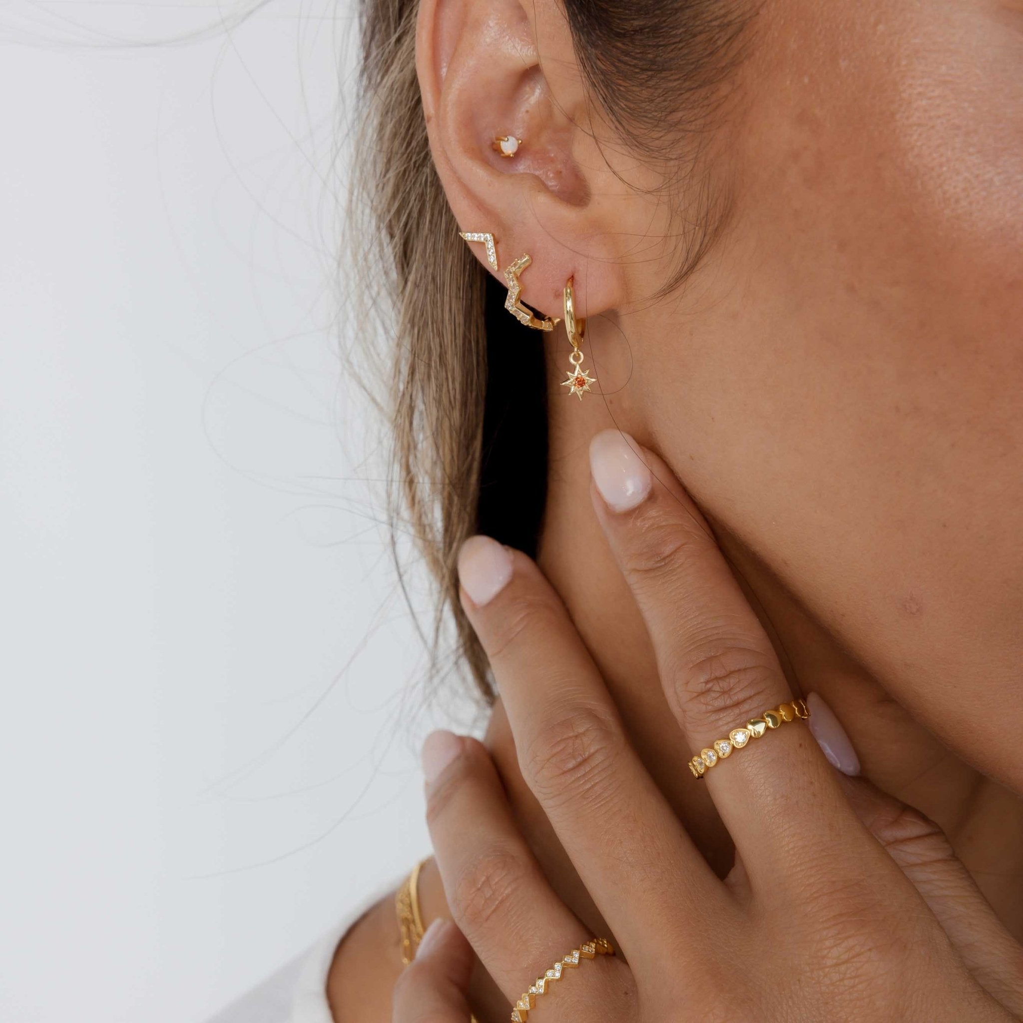 The Vivian Heart Sapphire Engagement Ring - Camile & Stone