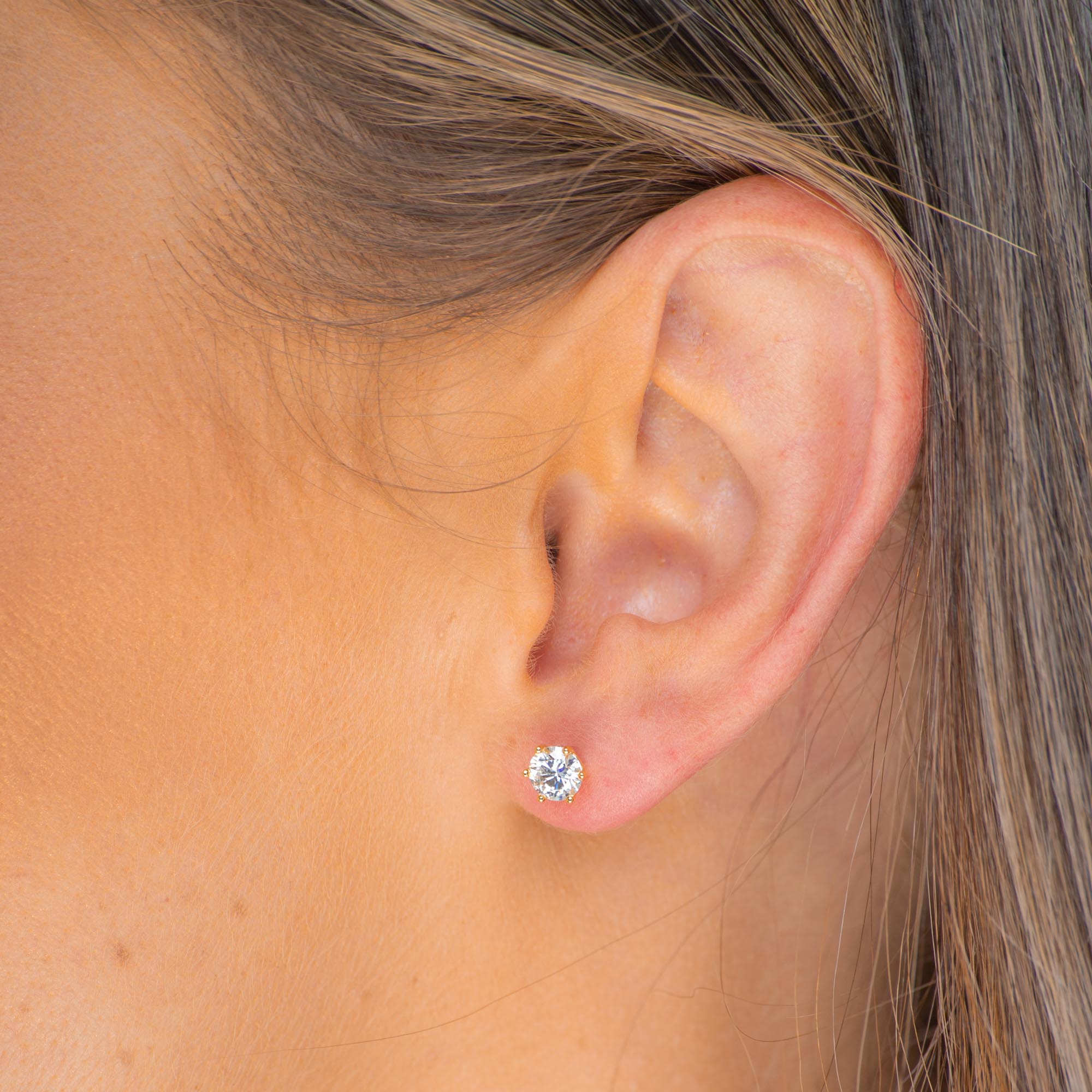 Solitaire Moissanite Stud Earrings 0.5 Carat