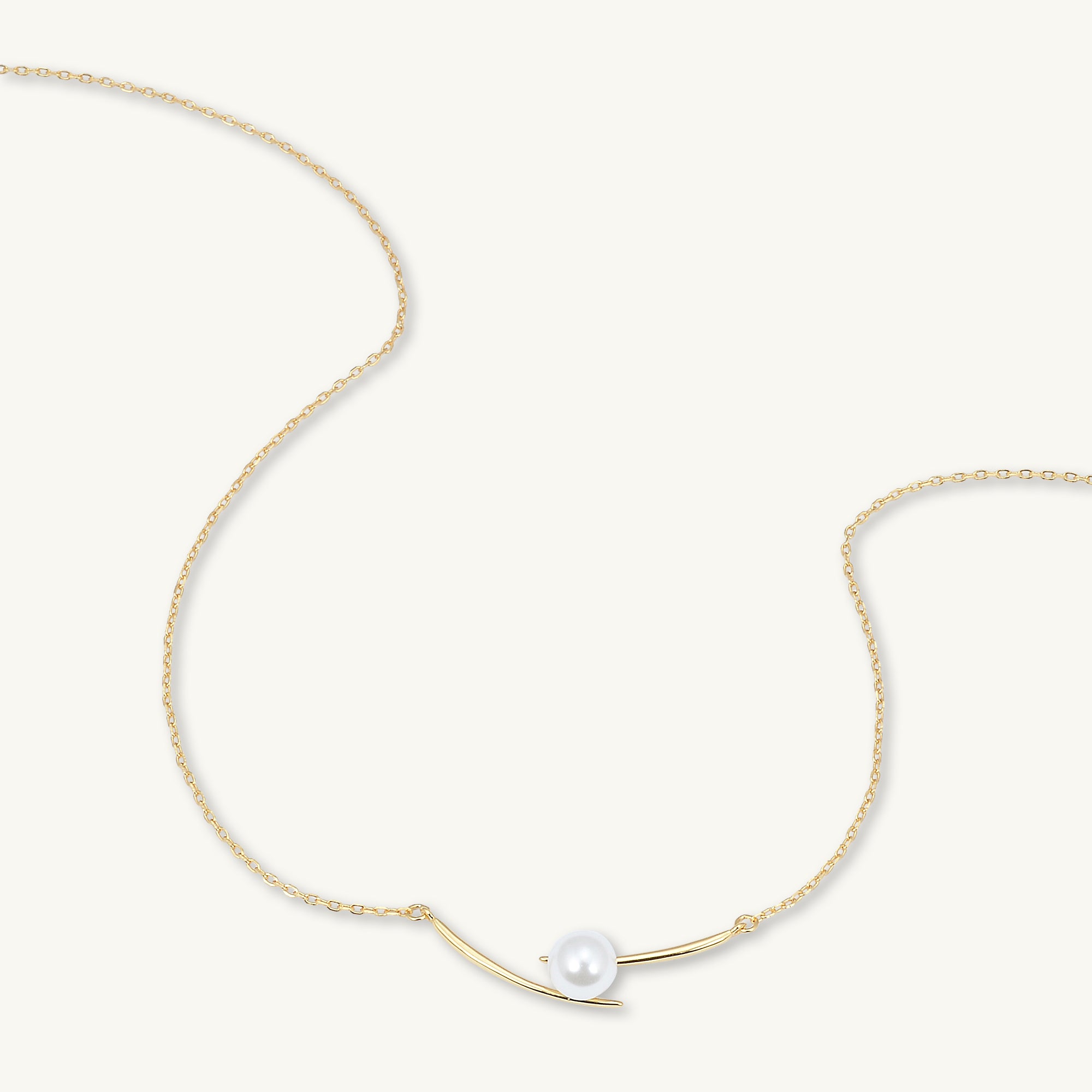 Linear Pearl Chain Necklace