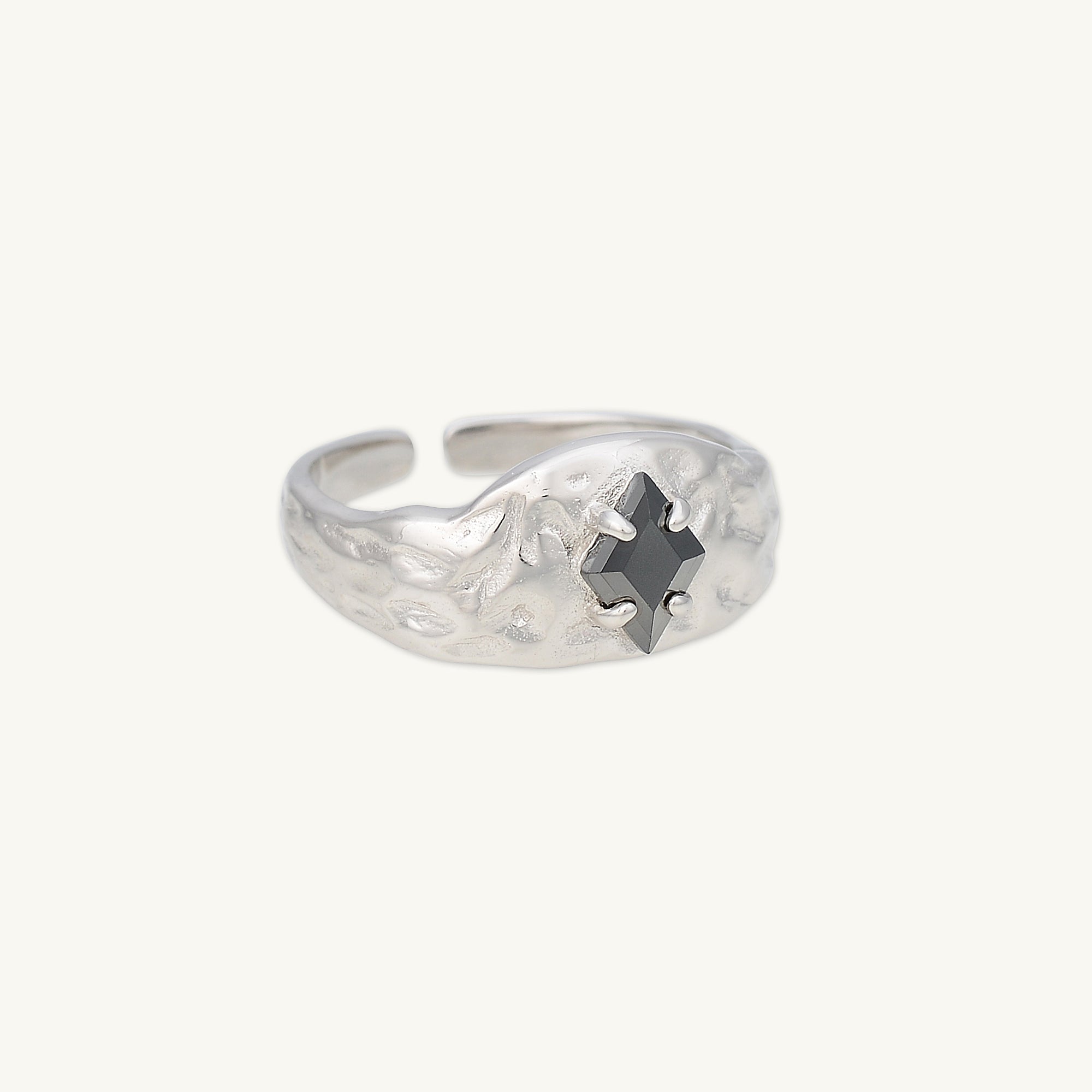 Onyx Molten Open Ring