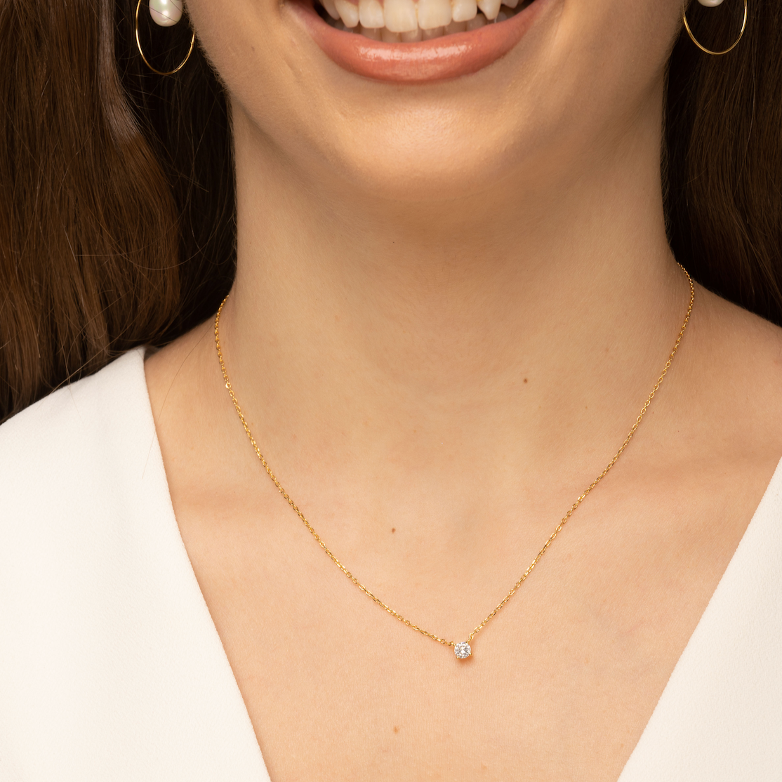 Round Sapphire Necklace