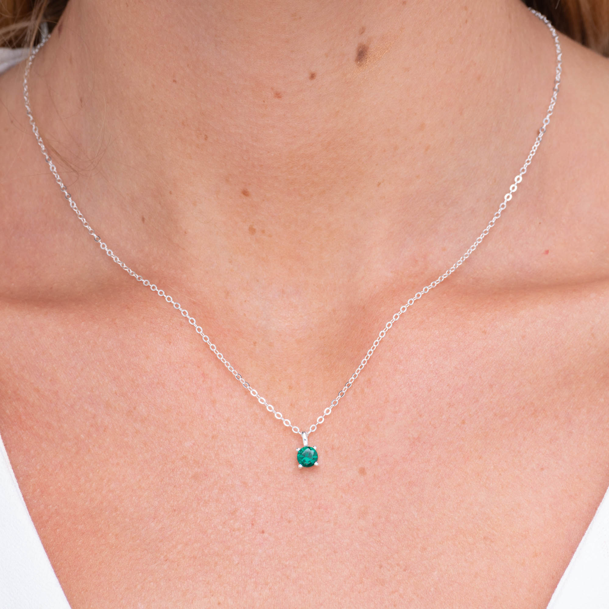 Classic Birthstone Necklace May - Camile & Stone