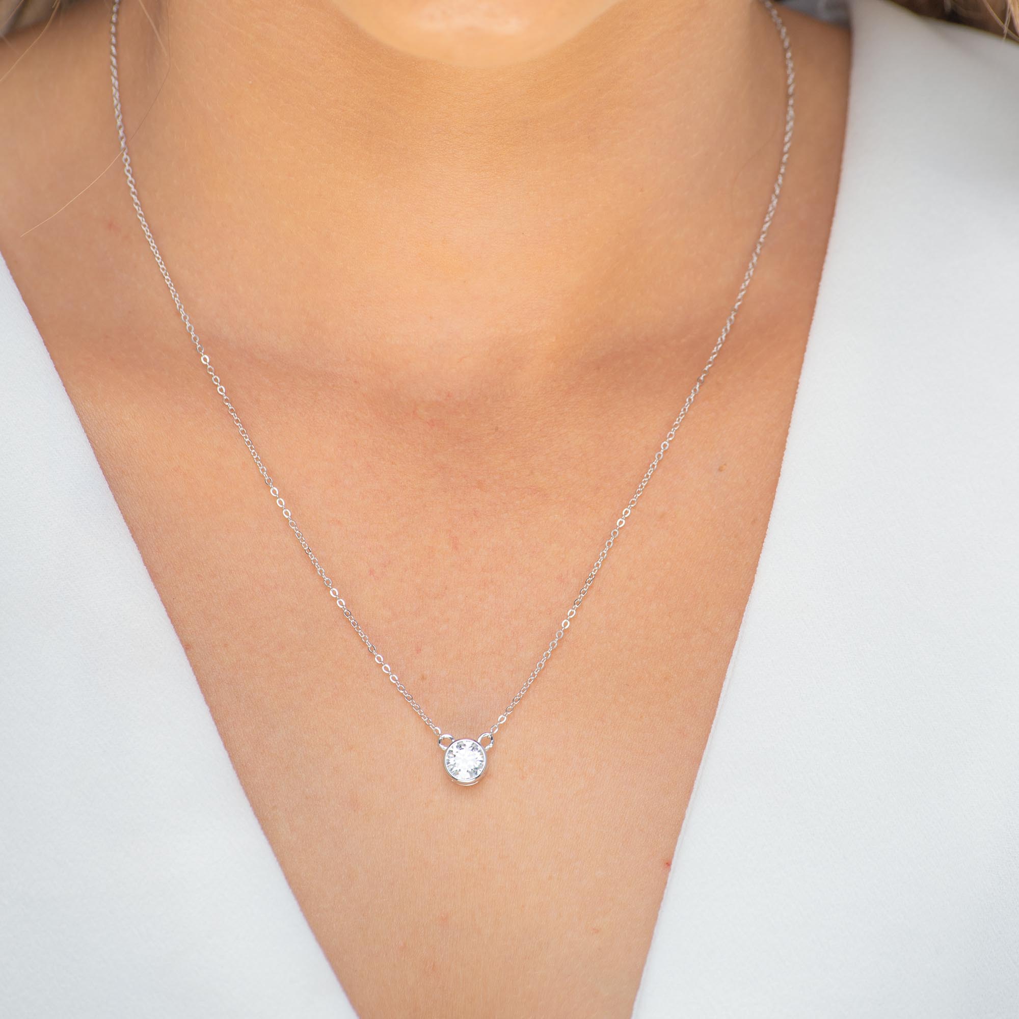 Classic Solitaire Moissanite Necklace 1 Carat - Camile & Stone