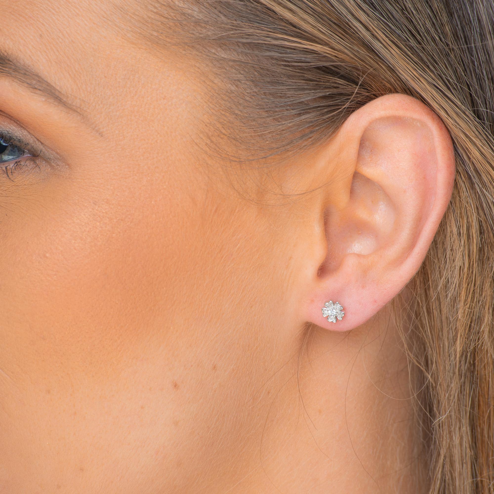 Fleur Sapphire Stud Earrings - Camile & Stone