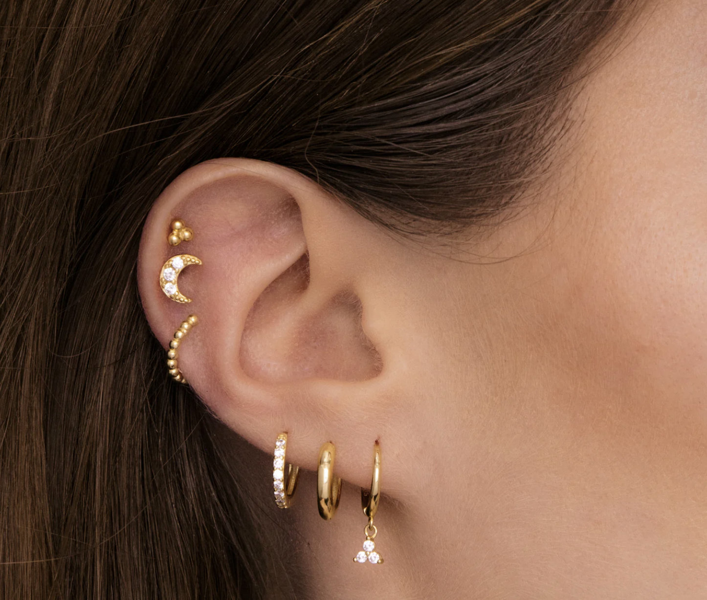 How to Rock Helix Earrings: A Stylish Guide to Piercing Jewellery