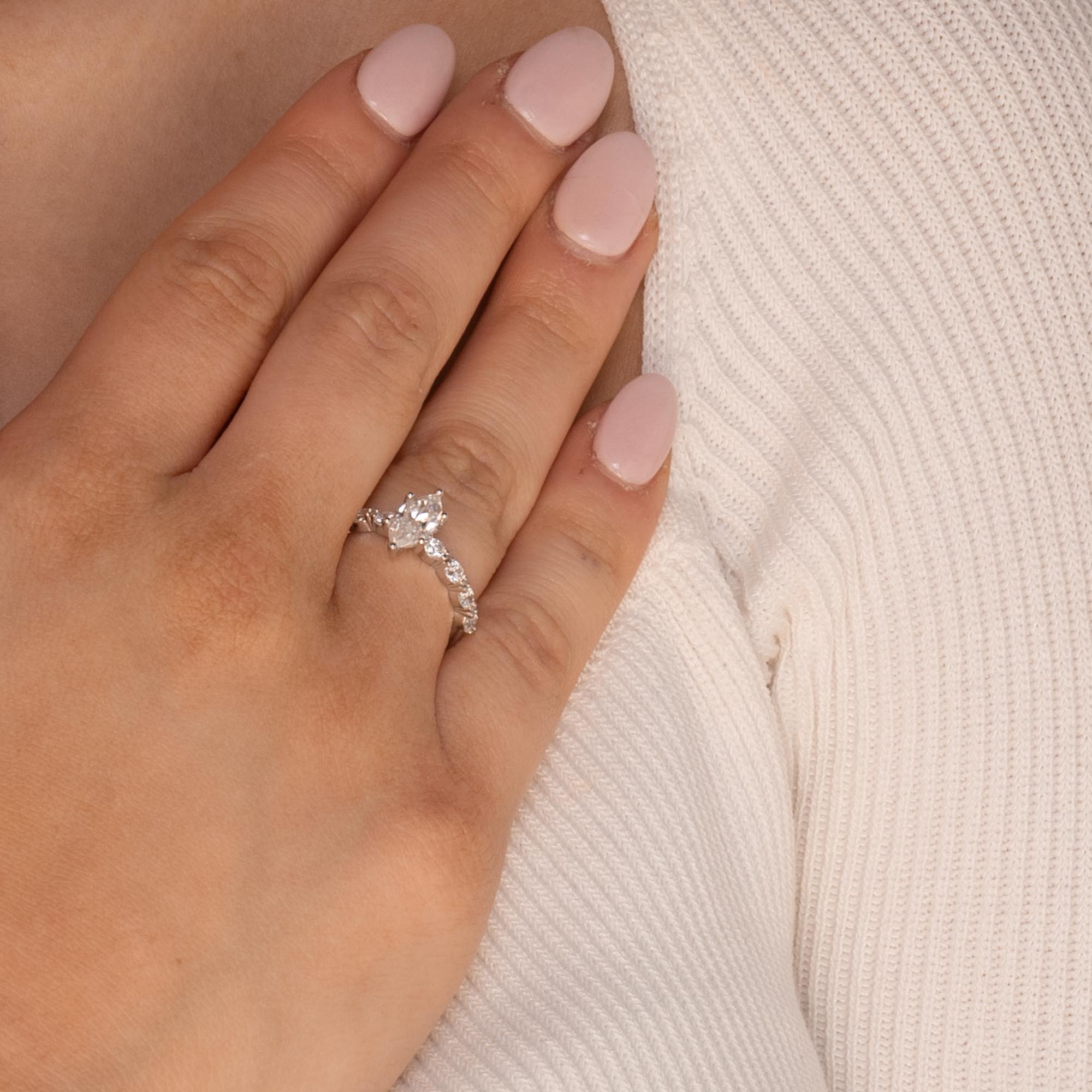 1 ct The Elizabeth Moissanite Diamond Engagement Ring - Camile & Stone