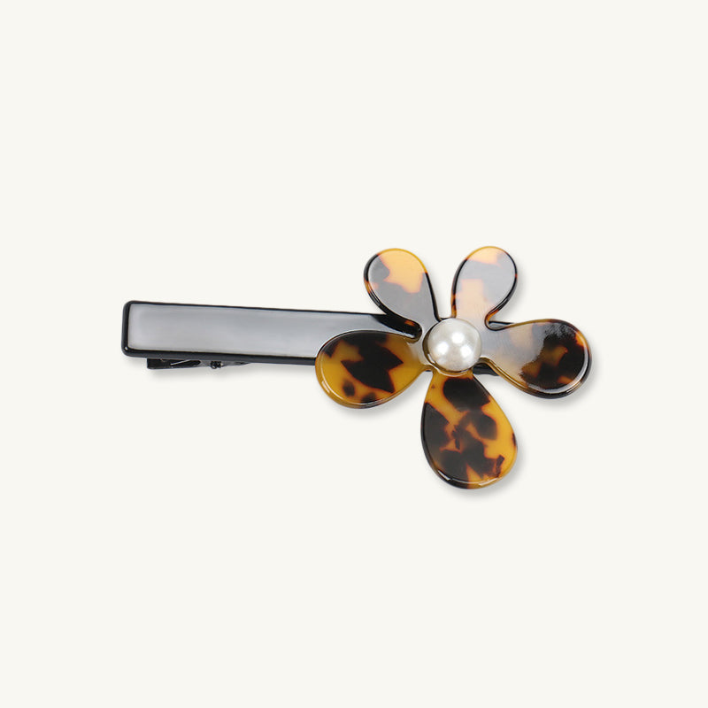 Daisy Classic Tortoiseshell Pearl French Hair Clip