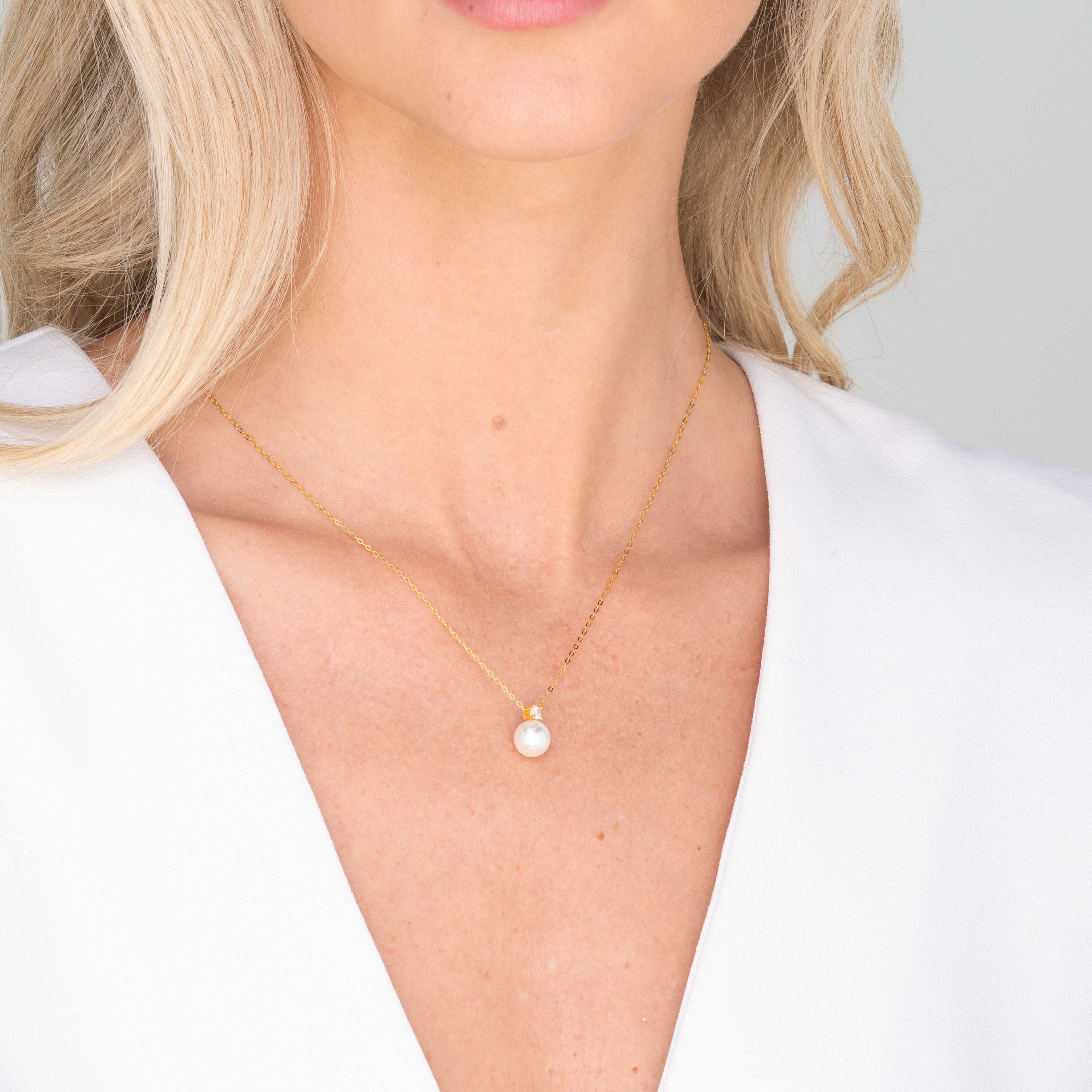 Pearl Solitaire Moissanite Necklace