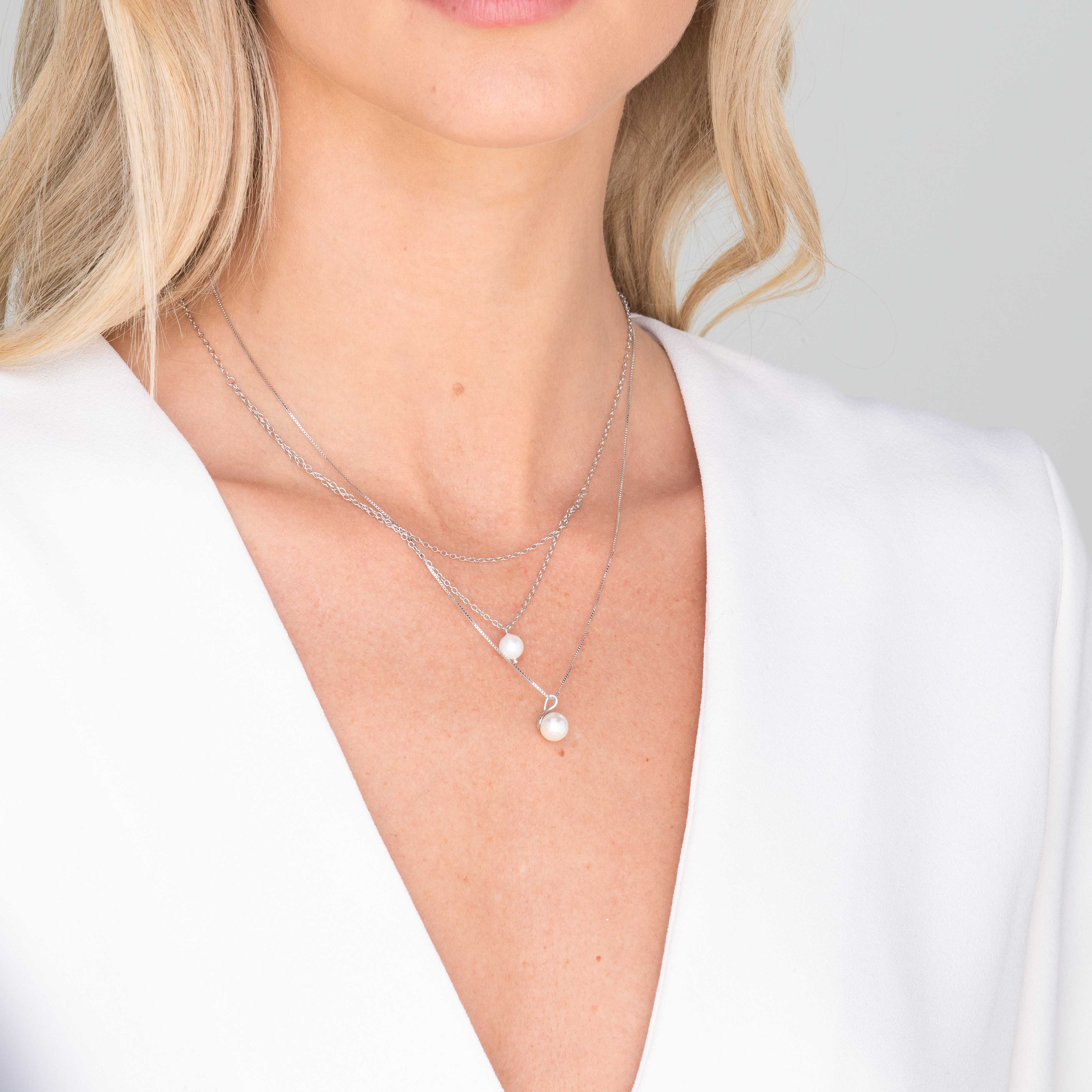 Classic Freshwater Pearl Drop Necklace