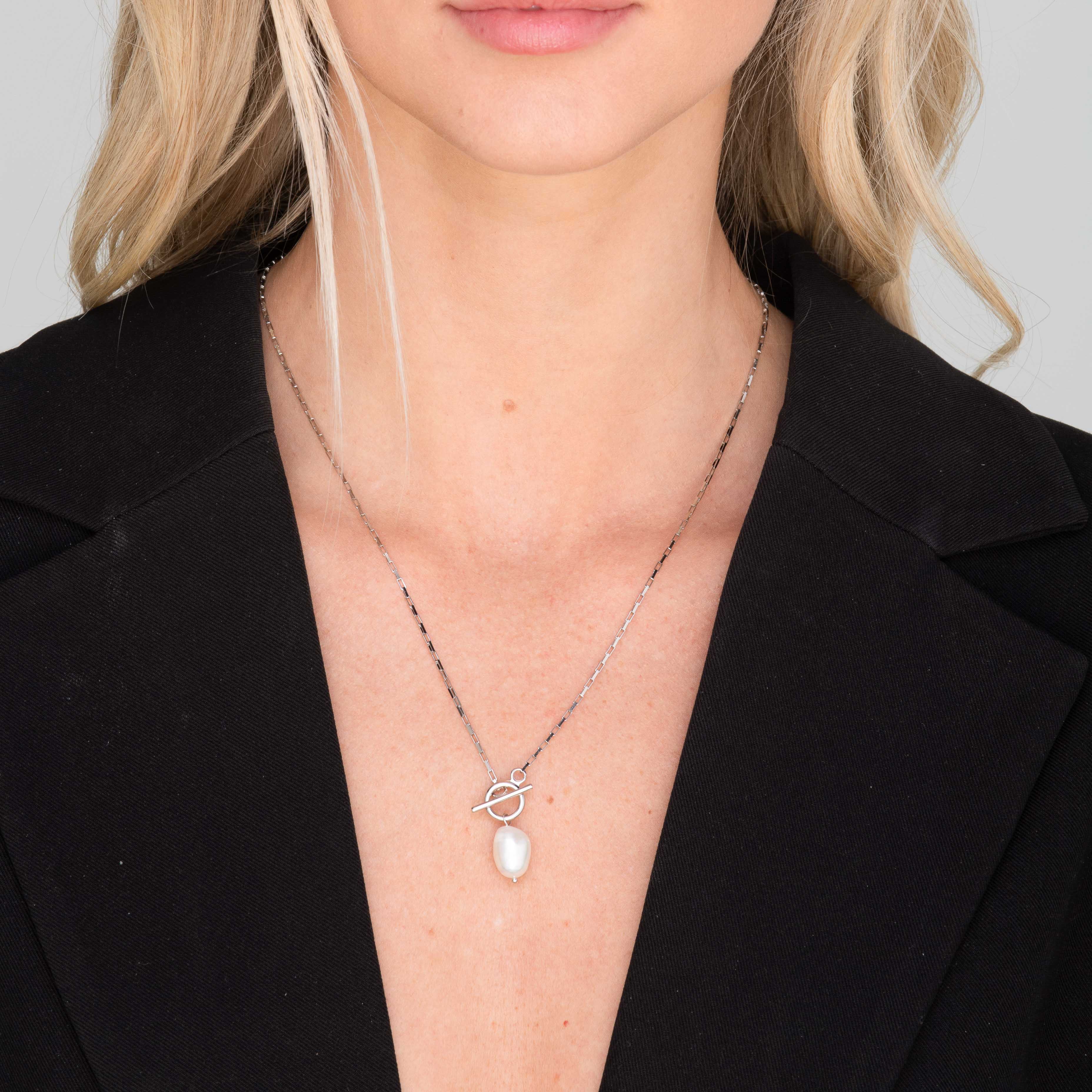 Freshwater Pearl Statement Toggle Necklace